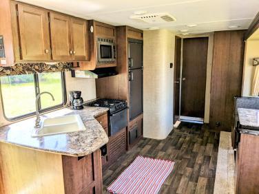2016 KEYSTONE HIDEOUT 31RBDS