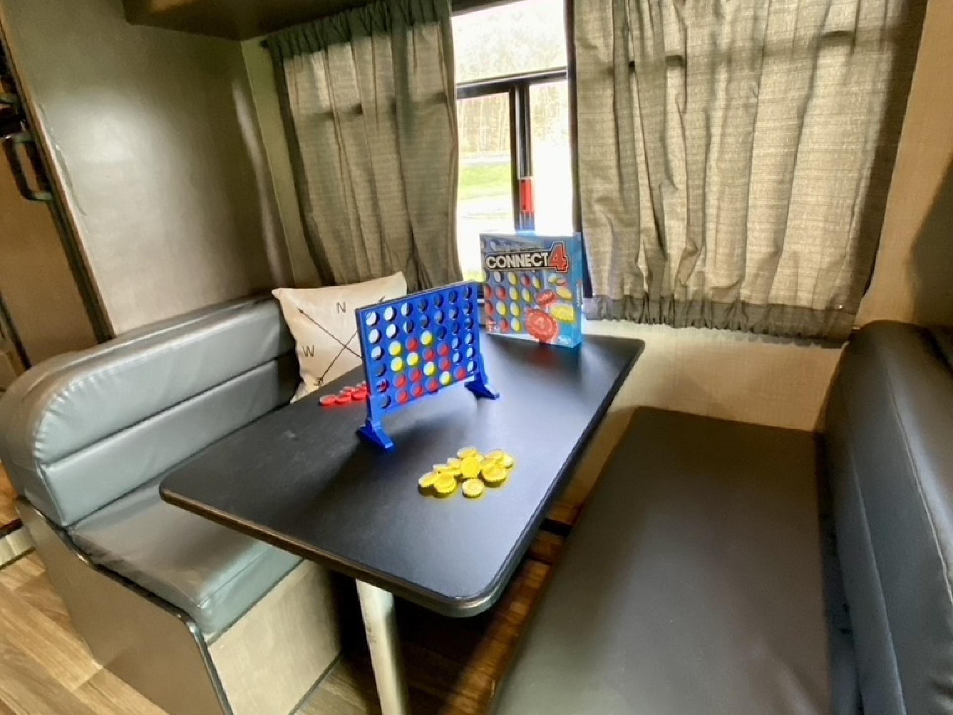 2019 Thor Majestic 23A