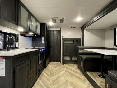 2022 FOREST RIVER OZARK 2700TH