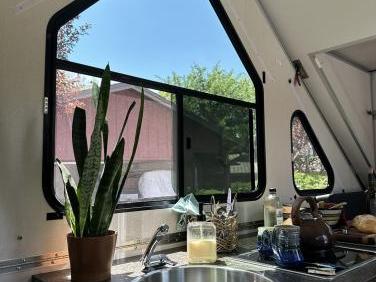 2022 A-FRAME CAMPER Aliner Expedition 
