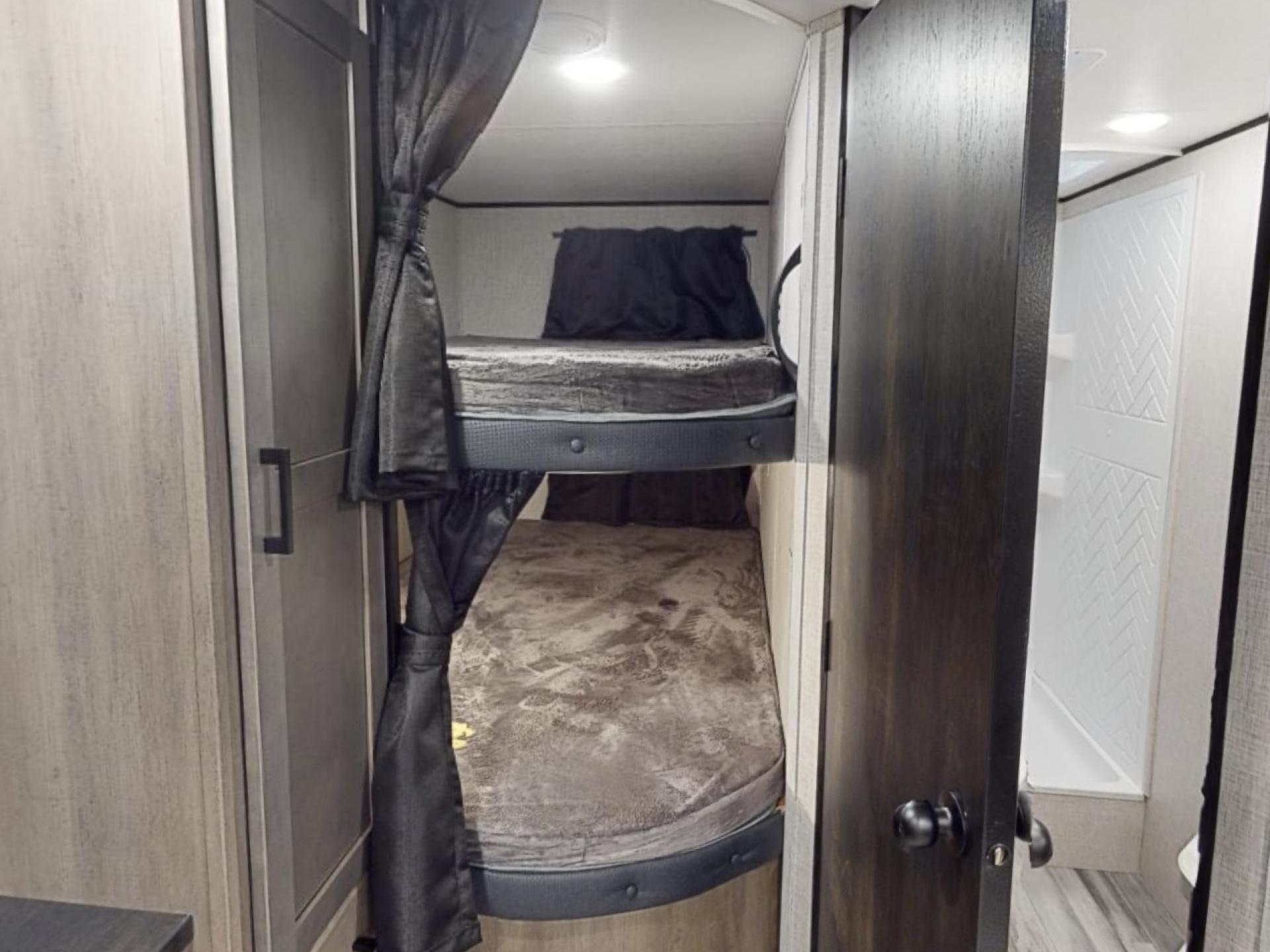 2024 JAYCO JAY FLIGHT 284BHS