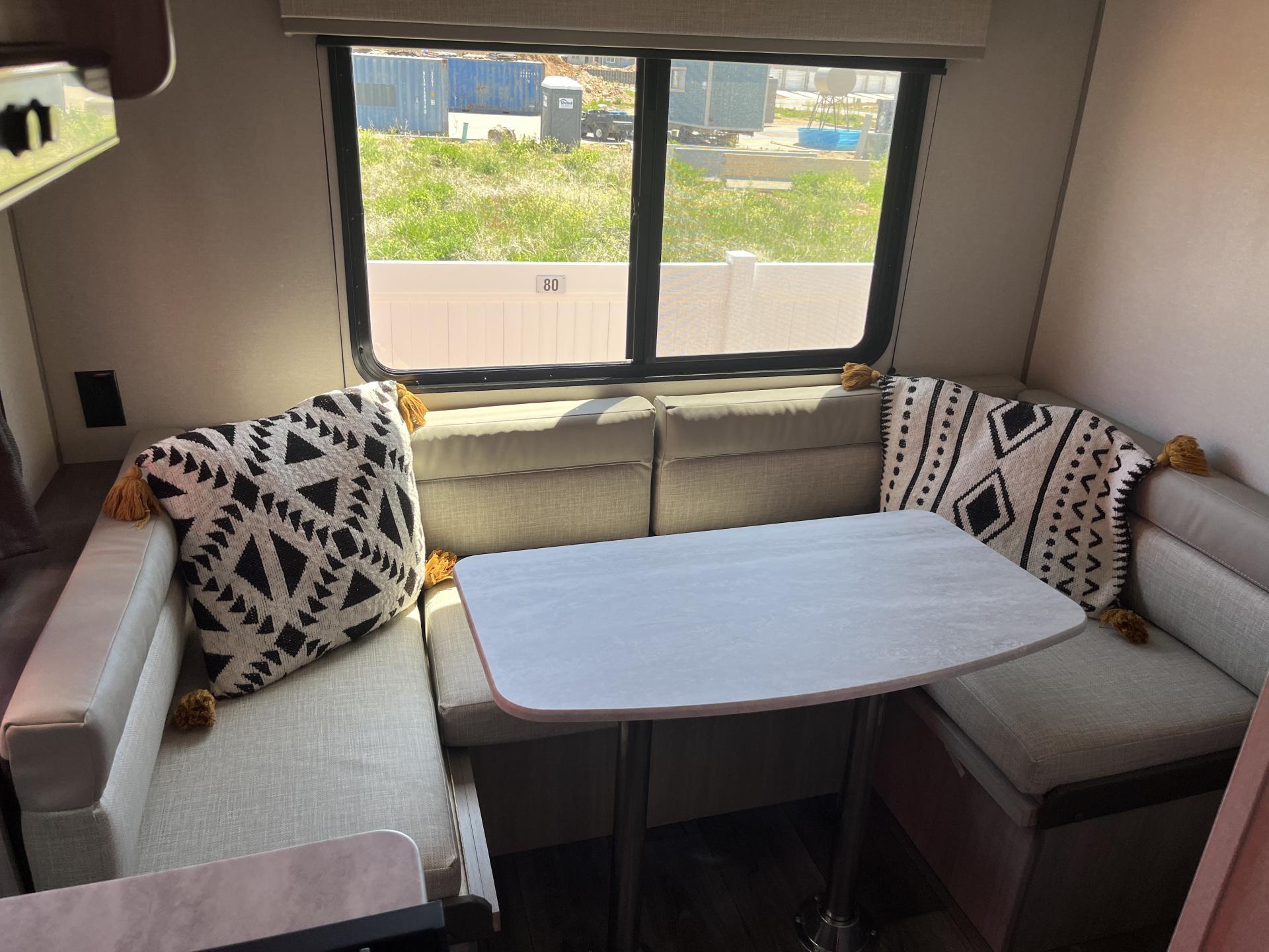 2024 COACHMEN CATALINA SUMMIT 154RDX