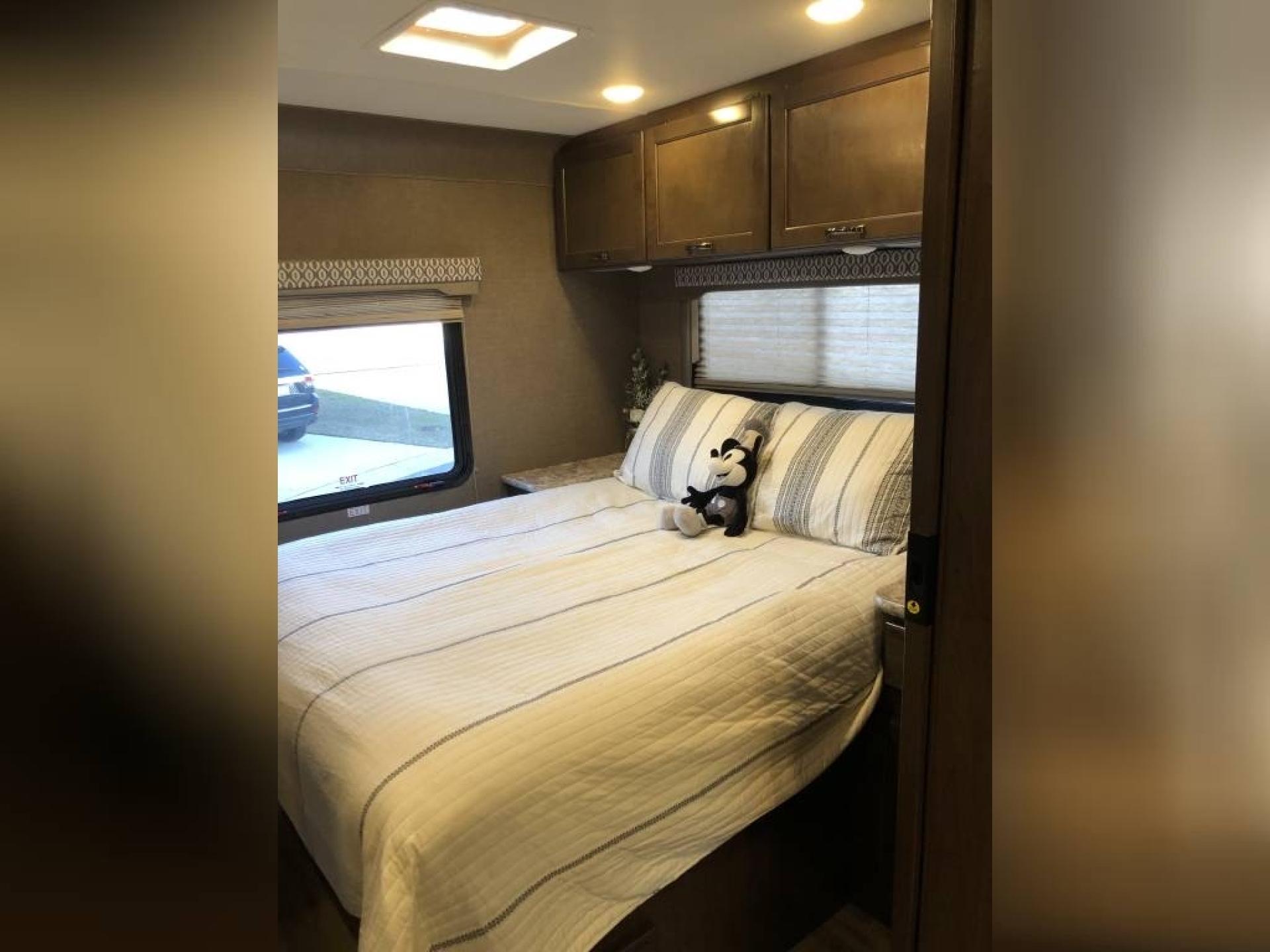 2017 THOR MOTOR COACH FREEDOM ELITE 30FE