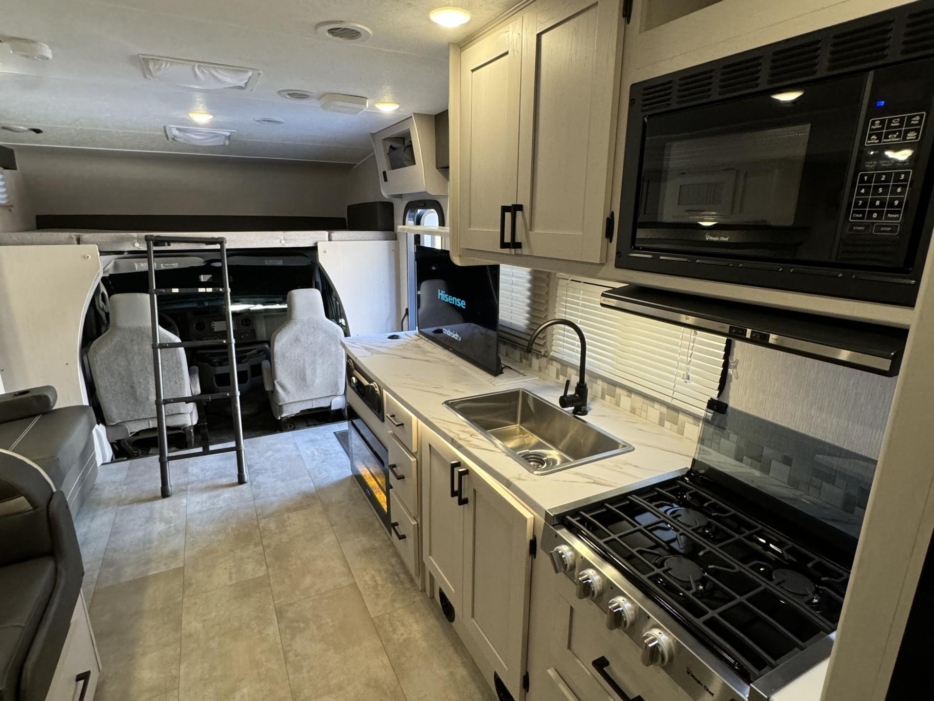 2023 COACHMEN FREELANDER 31MB
