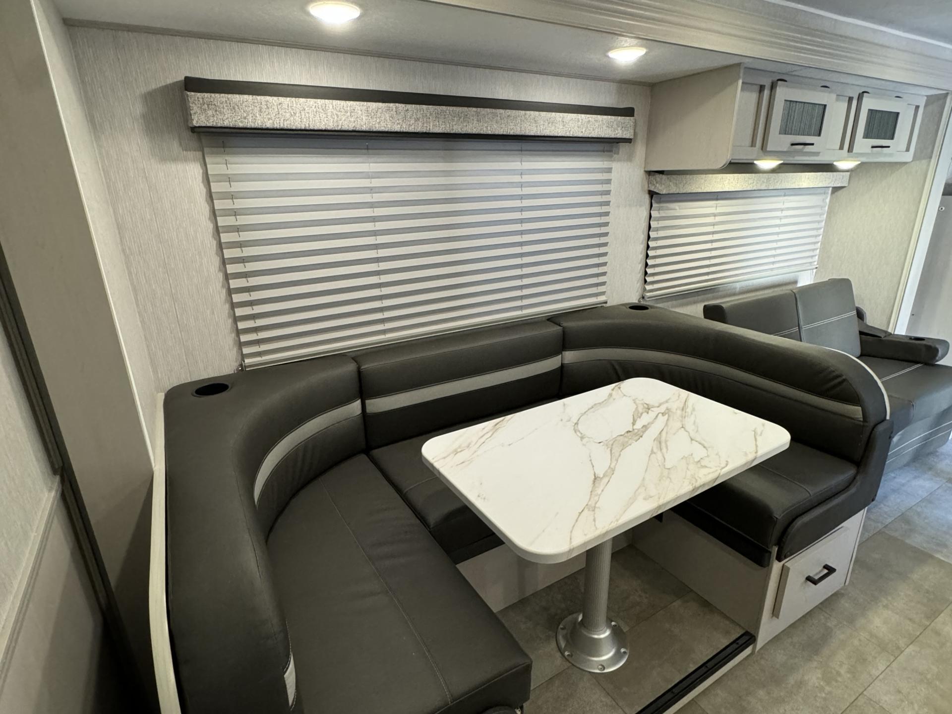 2023 COACHMEN FREELANDER 31MB