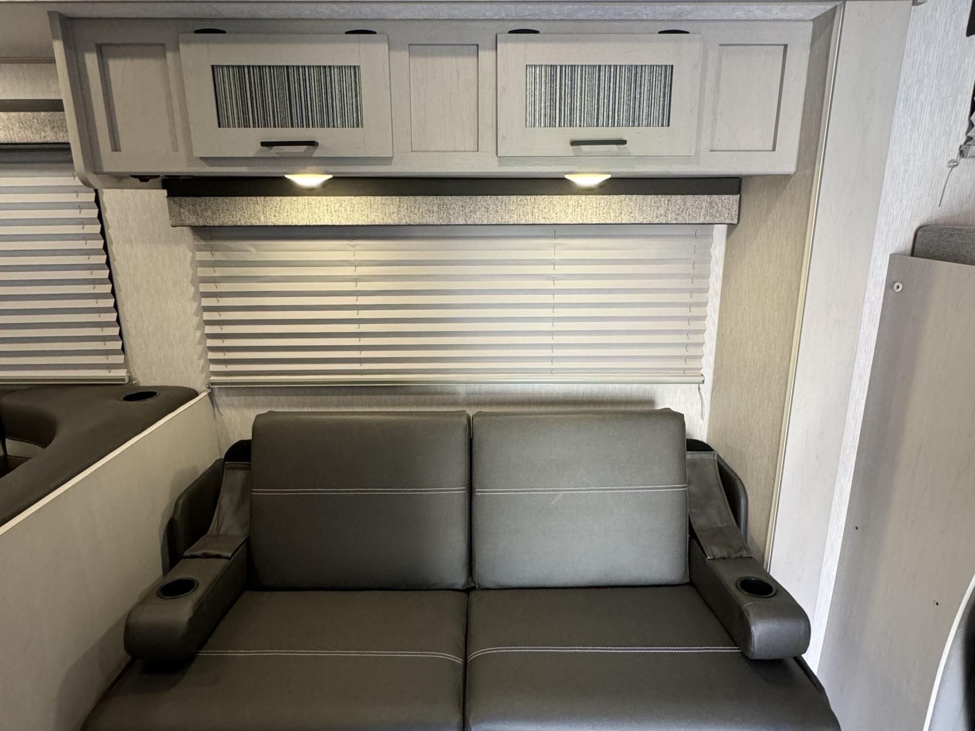 2023 COACHMEN FREELANDER 31MB