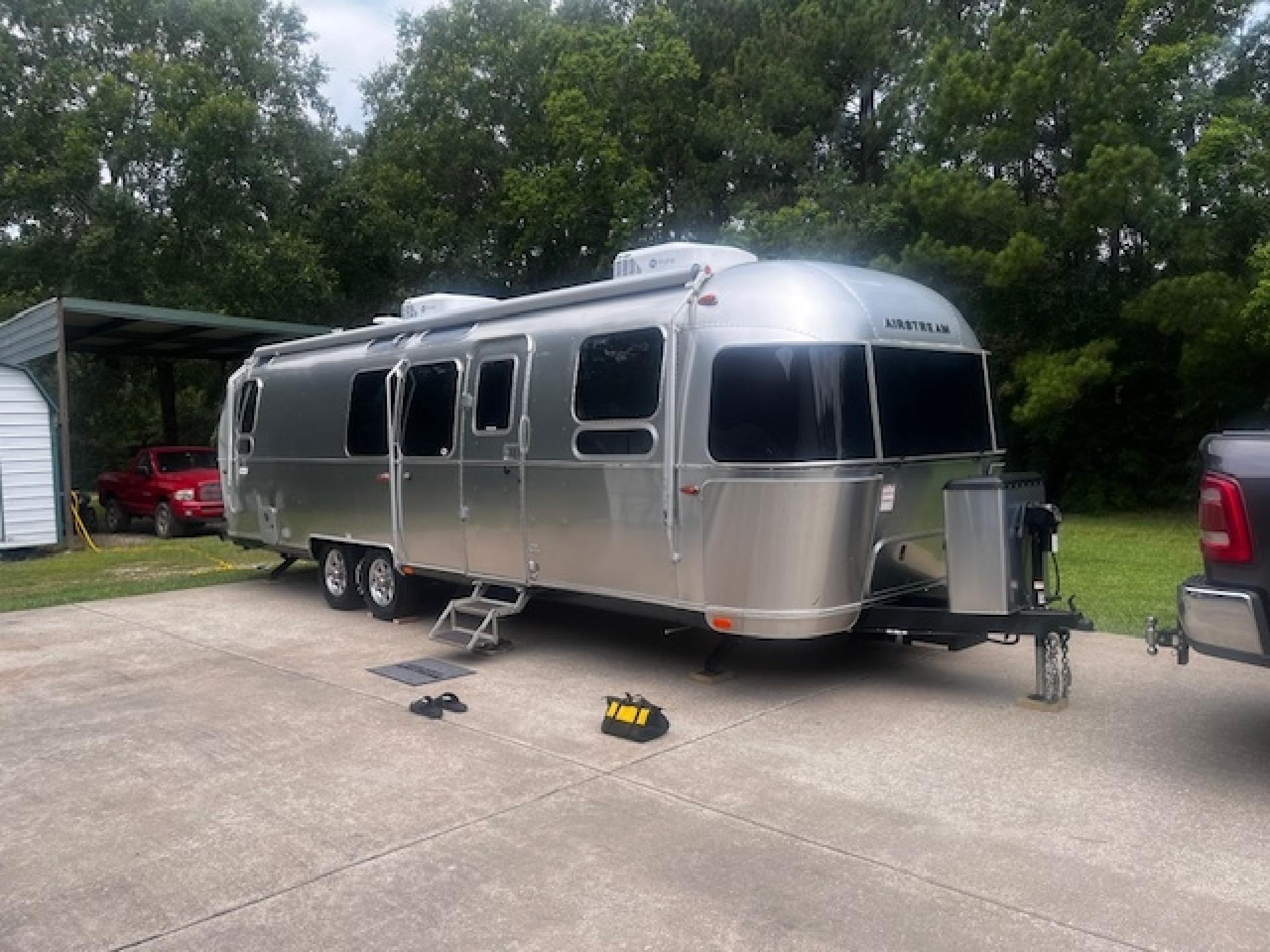 2024 AIRSTREAM FLYING CLOUD 30FB OFFICE QUEEN