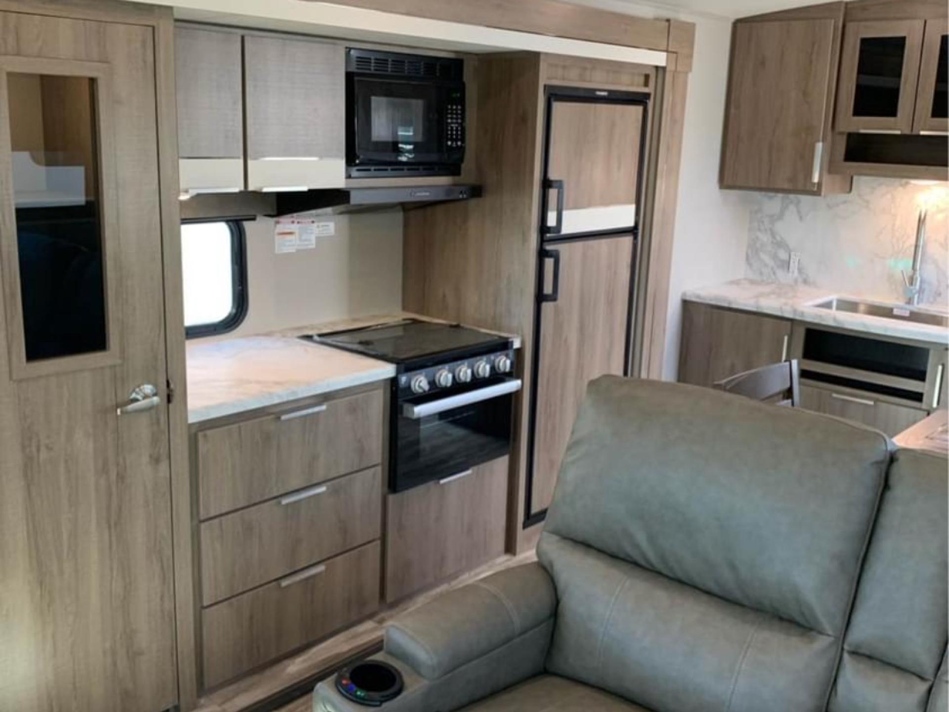 2021 GRAND DESIGN IMAGINE 3100RD