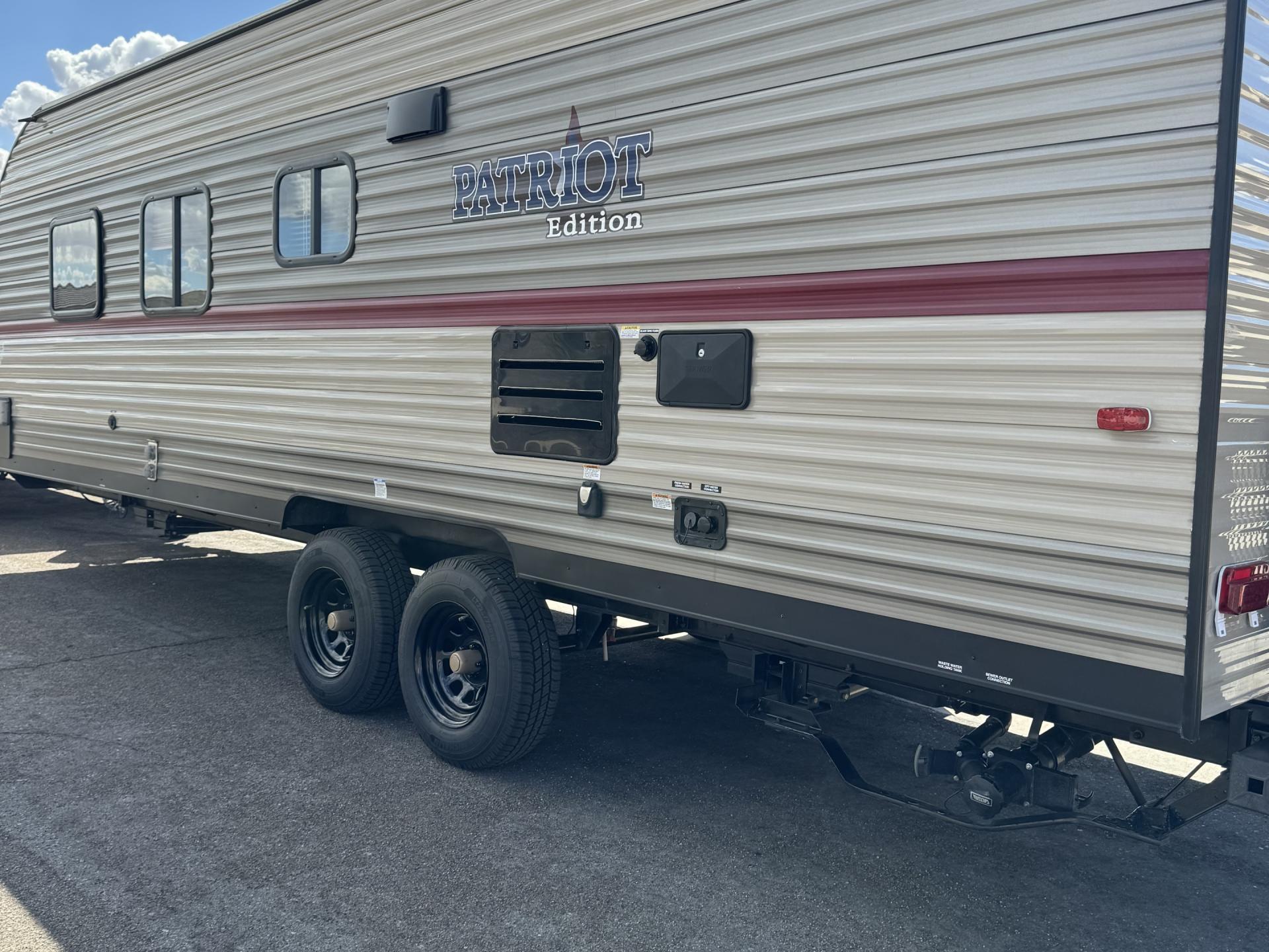 2018 FOREST RIVER CHEROKEE 264DBH