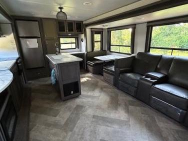 2021 EAST TO WEST ALTA 2810KIK