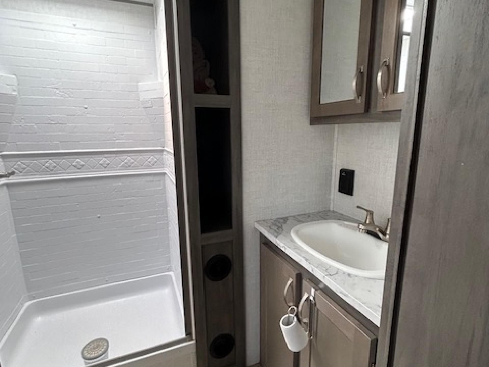 2021 EAST TO WEST ALTA 2810KIK