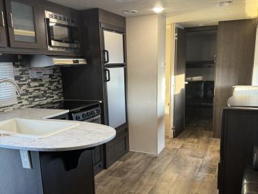 2018 FOREST RIVER Cruise Lite T273QBXL