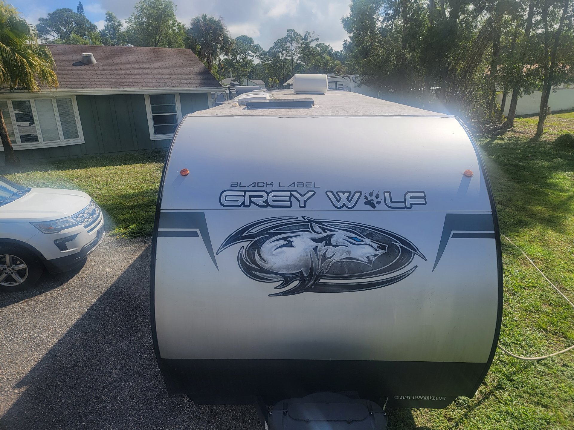 2021 FOREST RIVER CHEROKEE BLACK LABEL 29TEHL