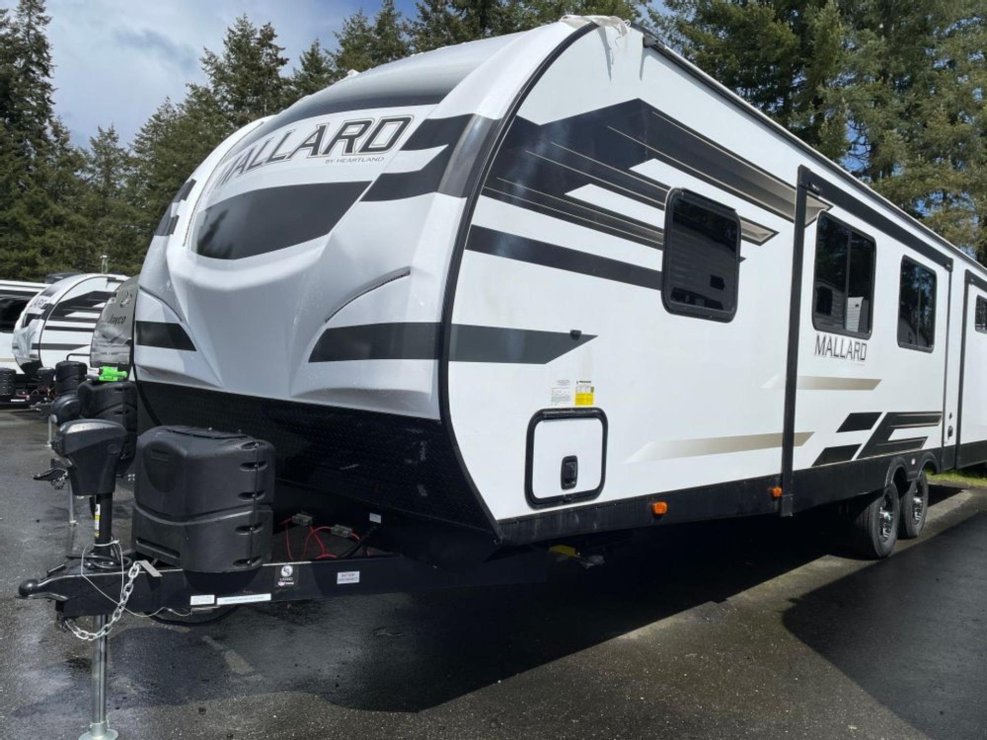 2022 HEARTLAND MALLARD IDM32