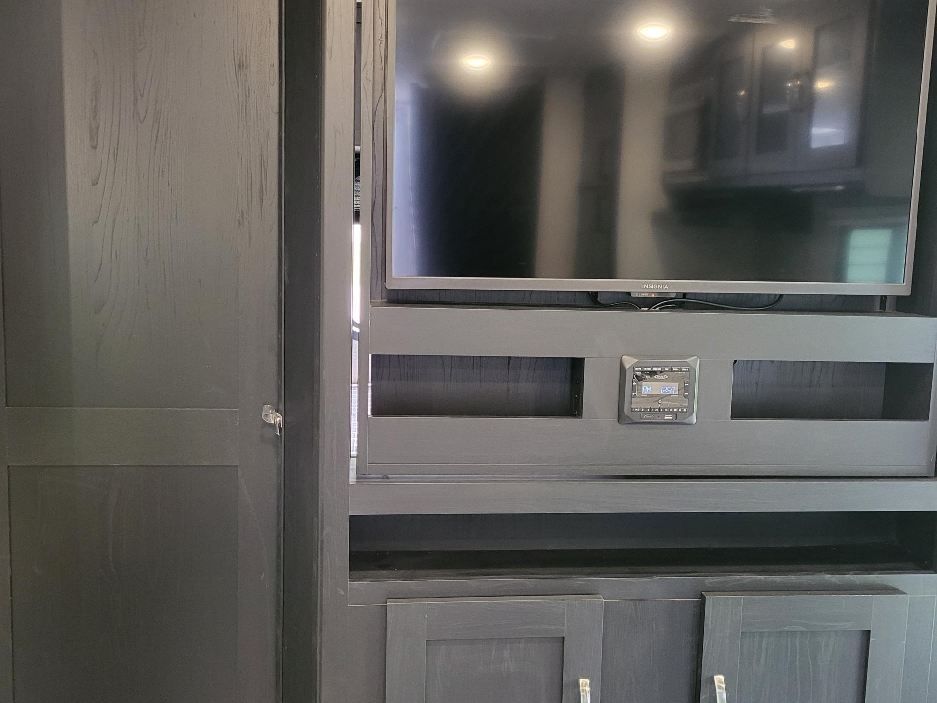 2023 COACHMEN FREEDOM EXPRESS ULTRA LITE 257BHS