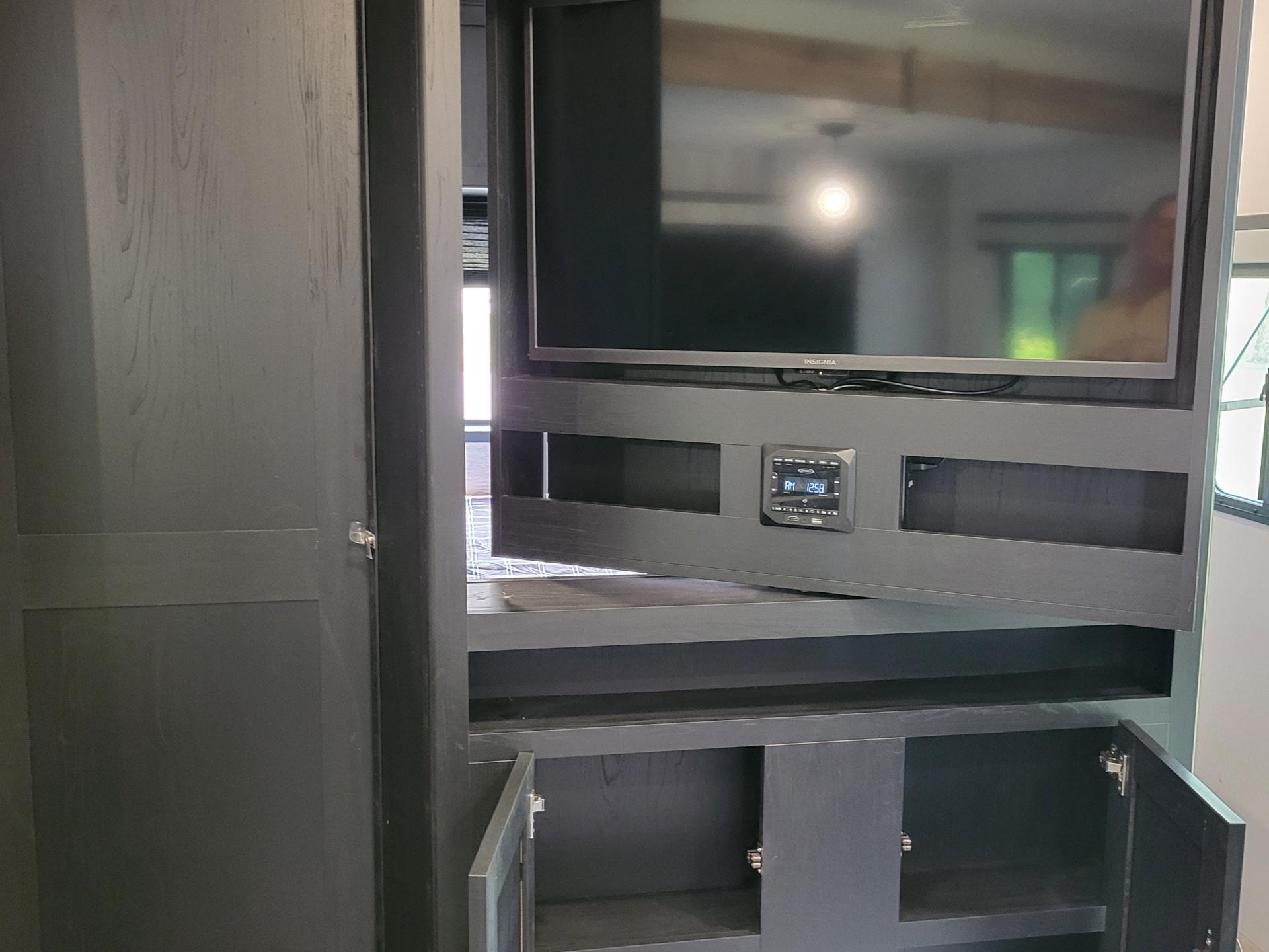 2023 COACHMEN FREEDOM EXPRESS ULTRA LITE 257BHS