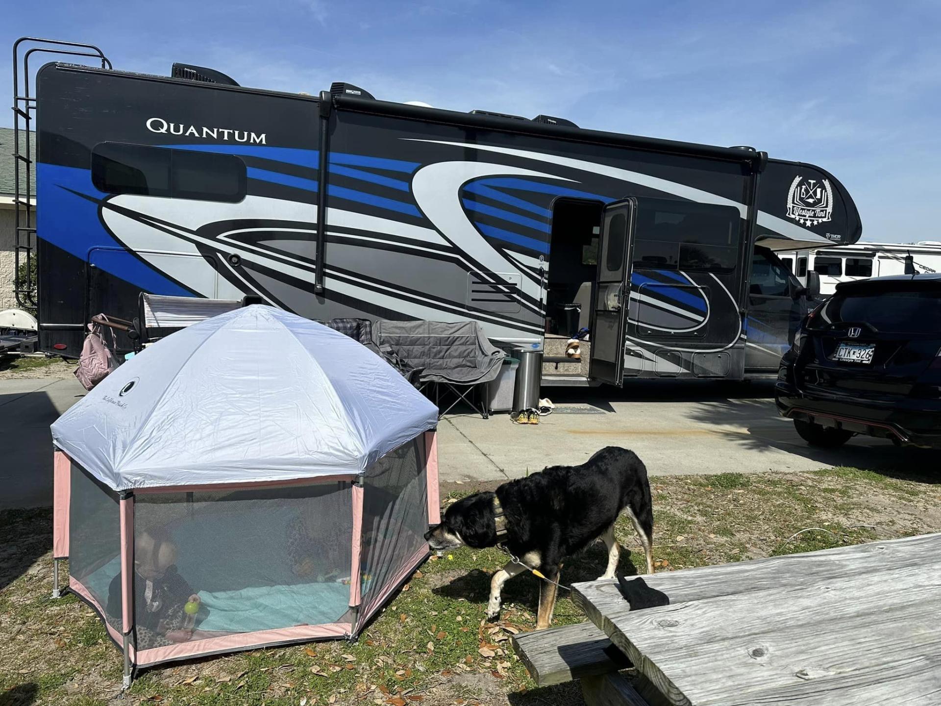 2022 THOR MOTOR COACH QUANTUM WS31