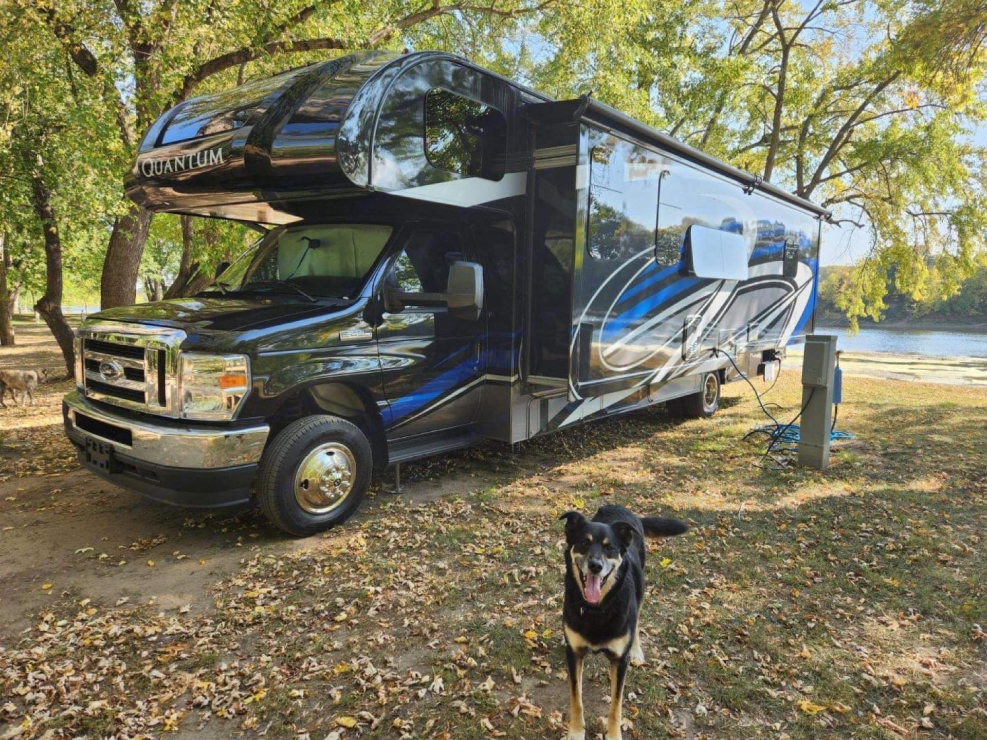 2022 THOR MOTOR COACH QUANTUM WS31