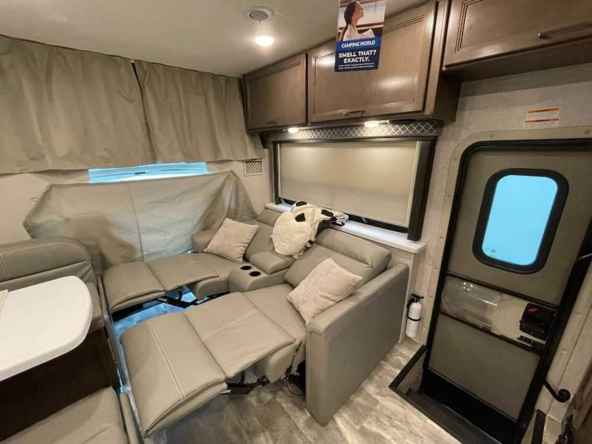 2022 THOR MOTOR COACH QUANTUM WS31
