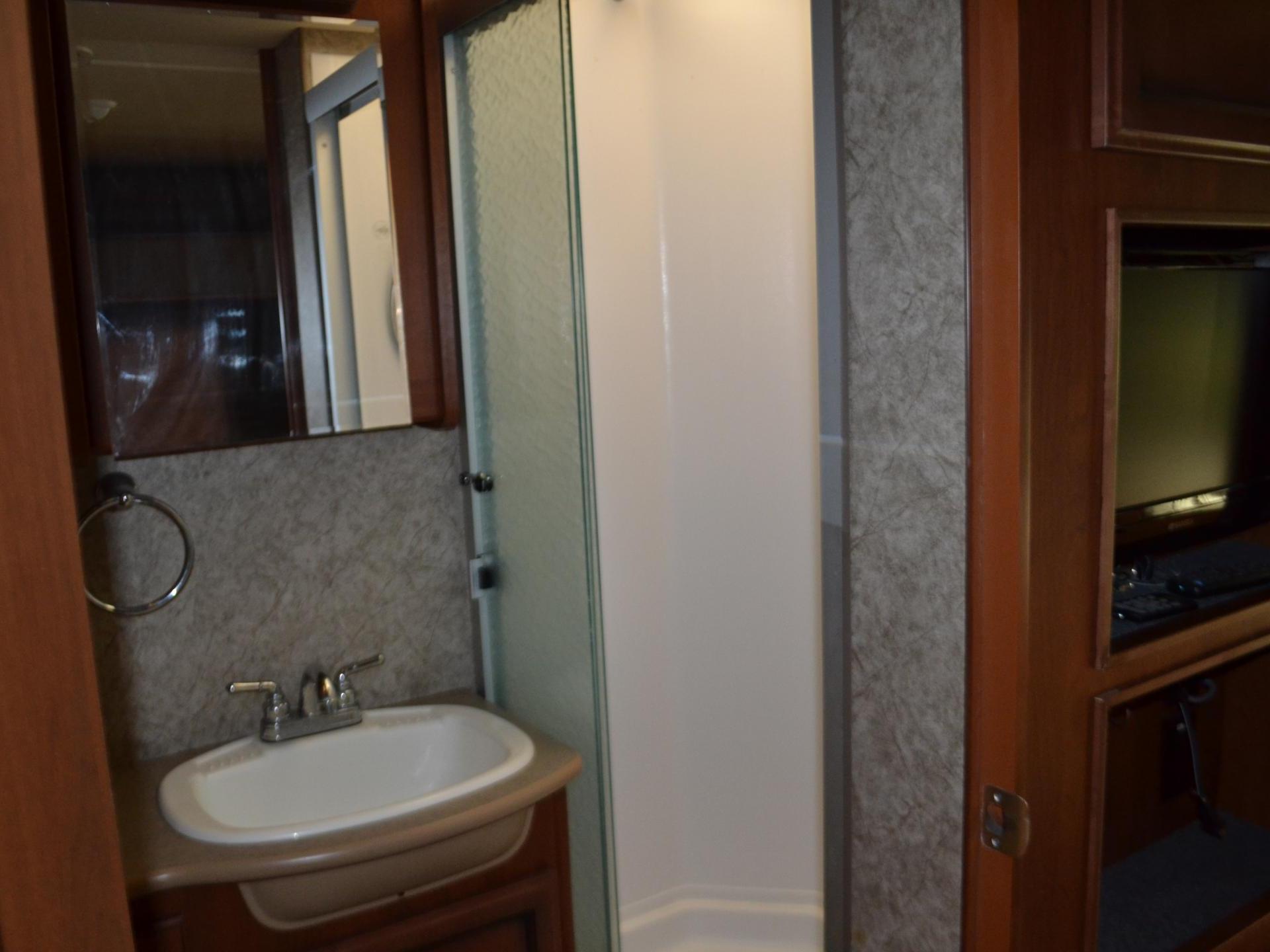 2014 FLEETWOOD STORM 32H