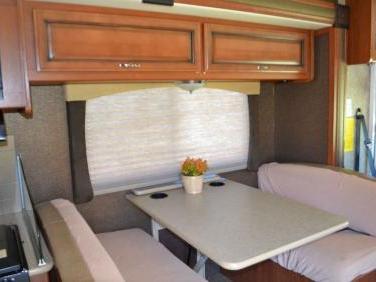 2014 FLEETWOOD STORM 32H