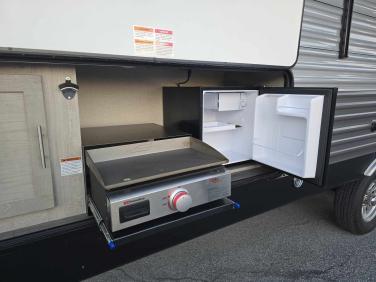 2023 COACHMEN CATALINA LEGACY 293QBCK