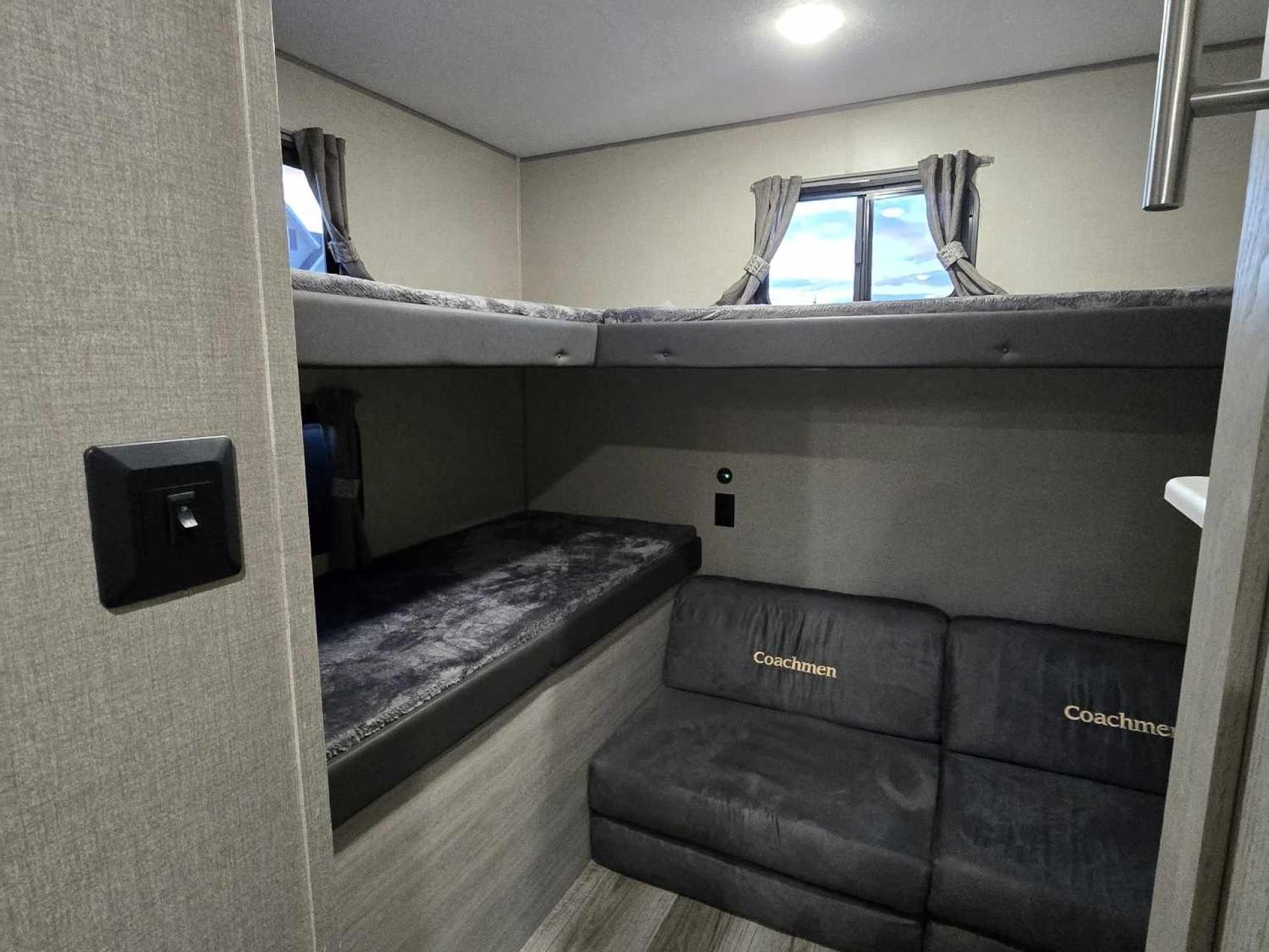 2023 COACHMEN CATALINA LEGACY 293QBCK