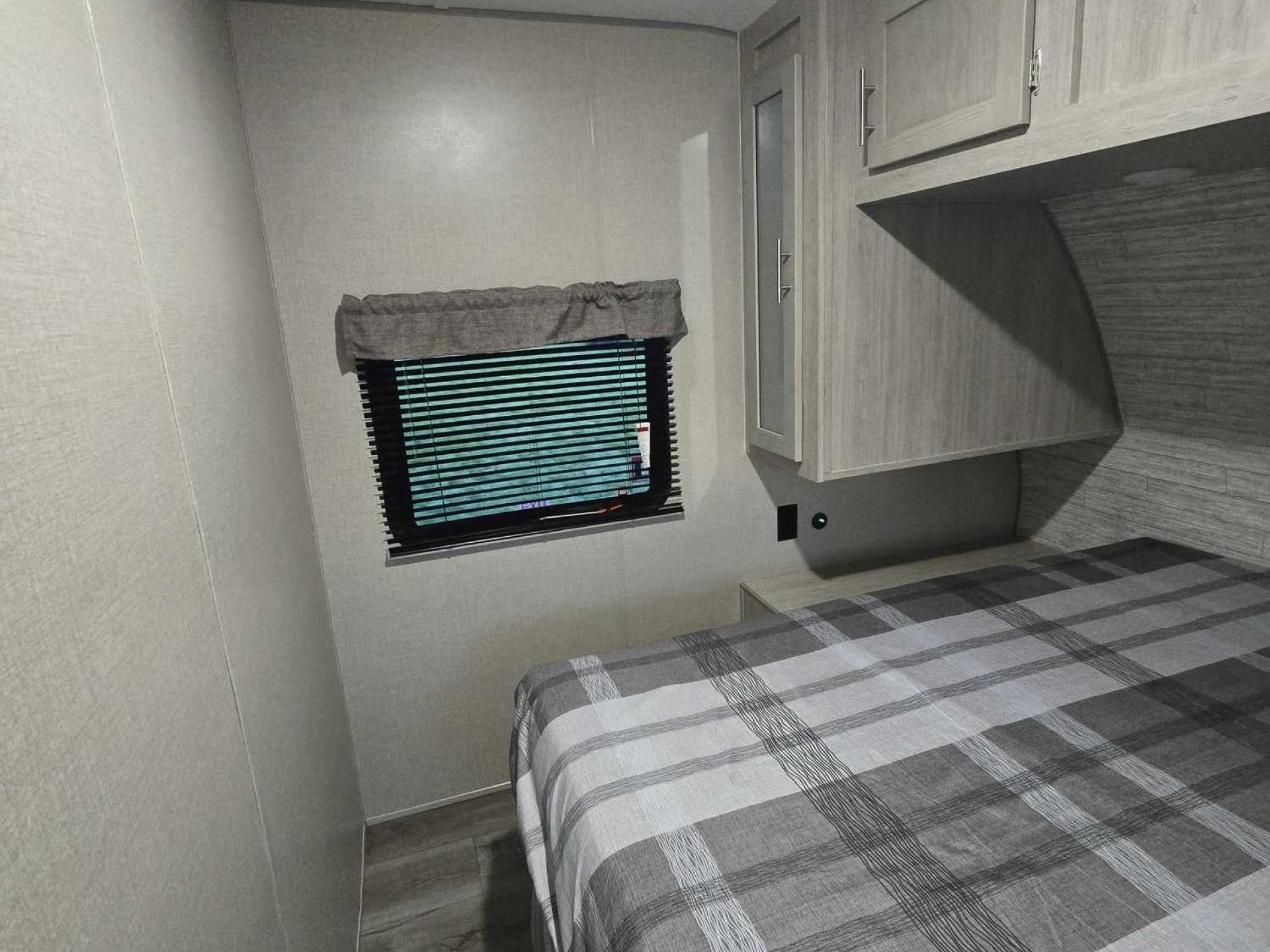 2023 COACHMEN CATALINA LEGACY 293QBCK