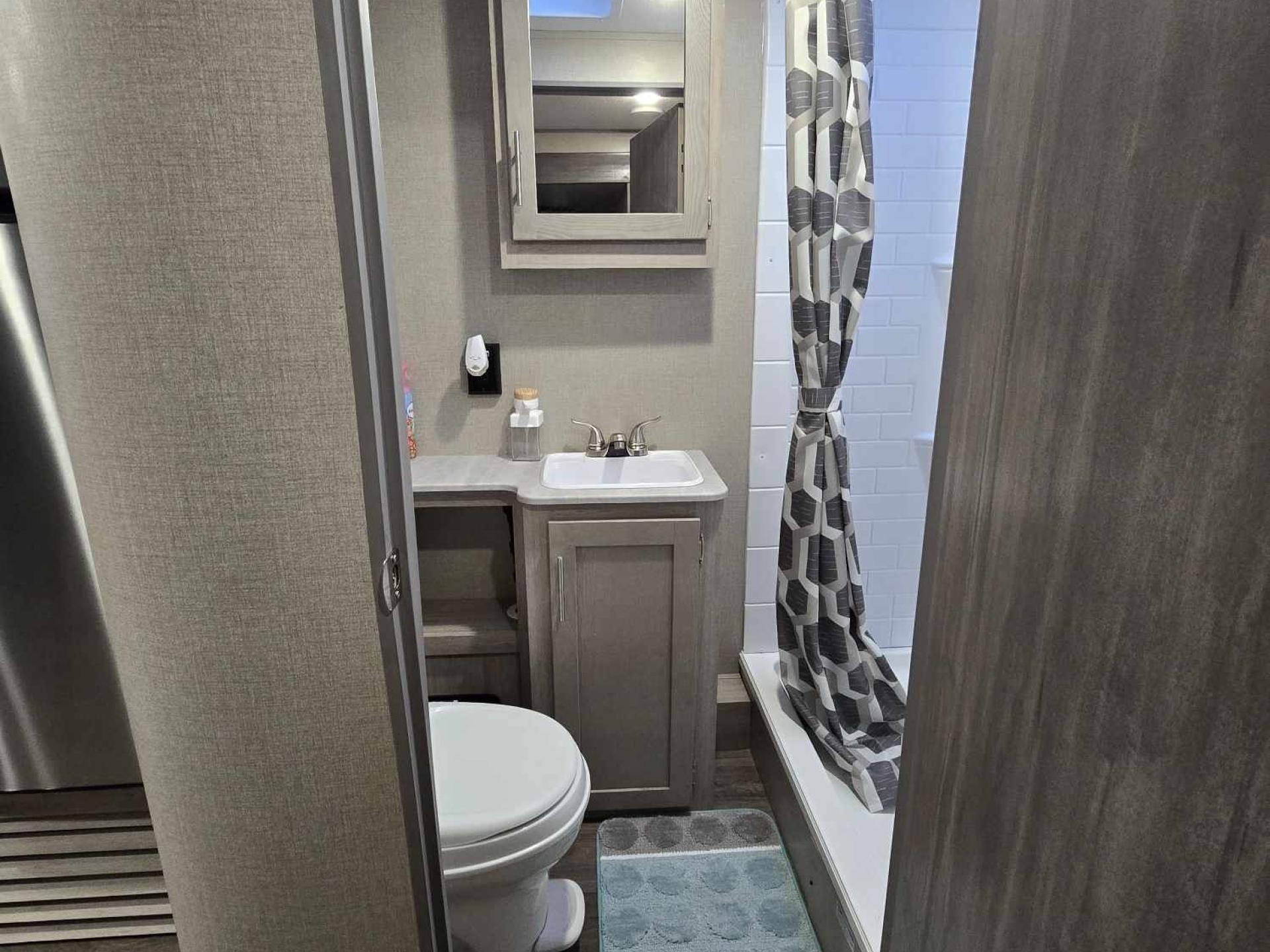 2023 COACHMEN CATALINA LEGACY 293QBCK