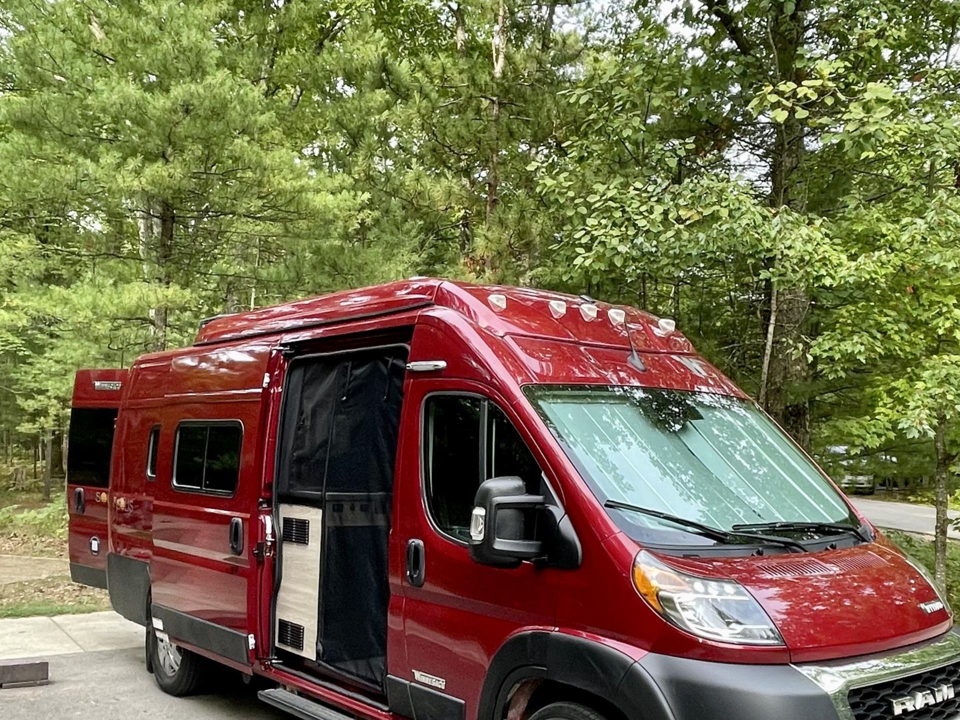2023 WINNEBAGO SOLIS 59PX