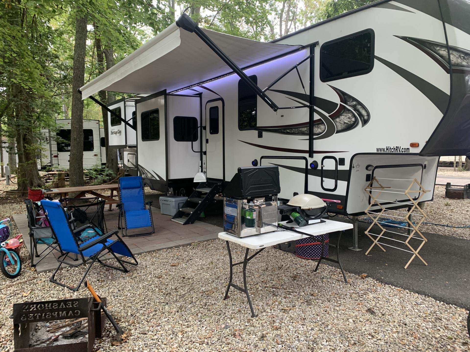 2019 FOREST RIVER HERITAGE GLEN 372ltz