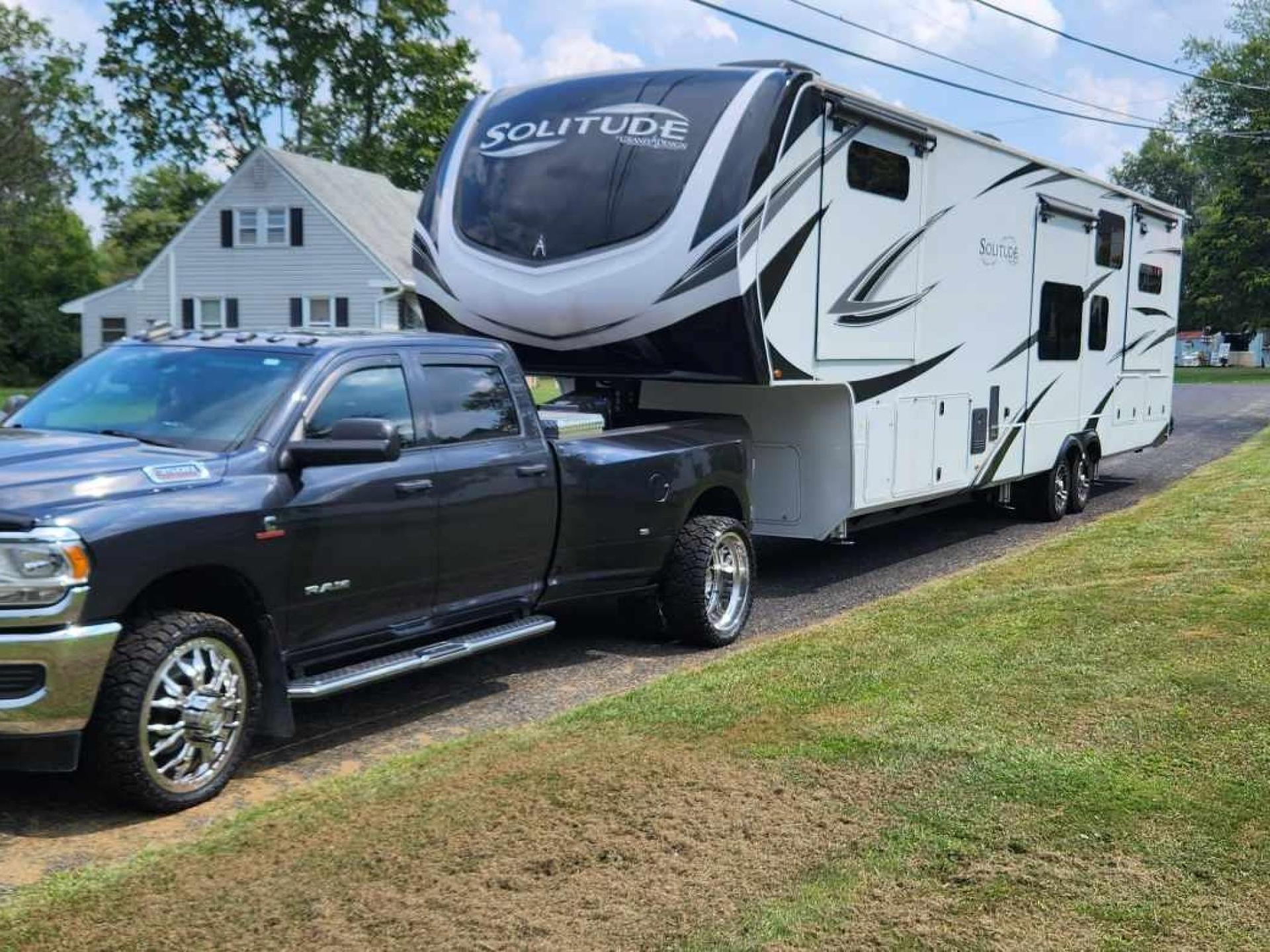 2023 GRAND DESIGN SOLITUDE 390RK-R