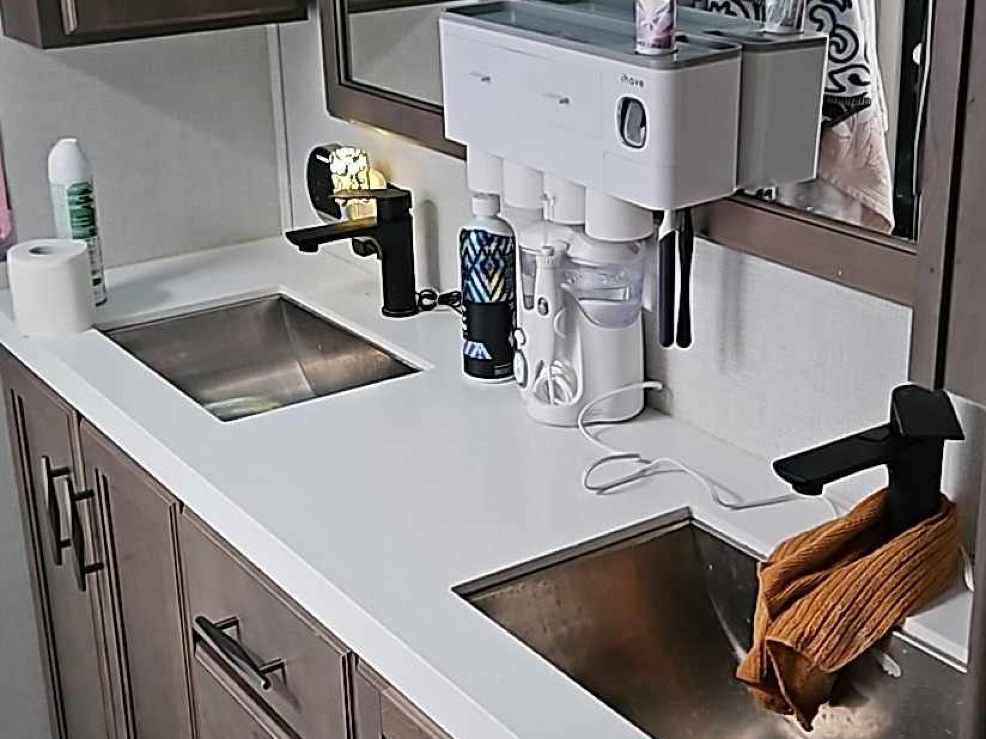 2023 GRAND DESIGN SOLITUDE 390RK-R