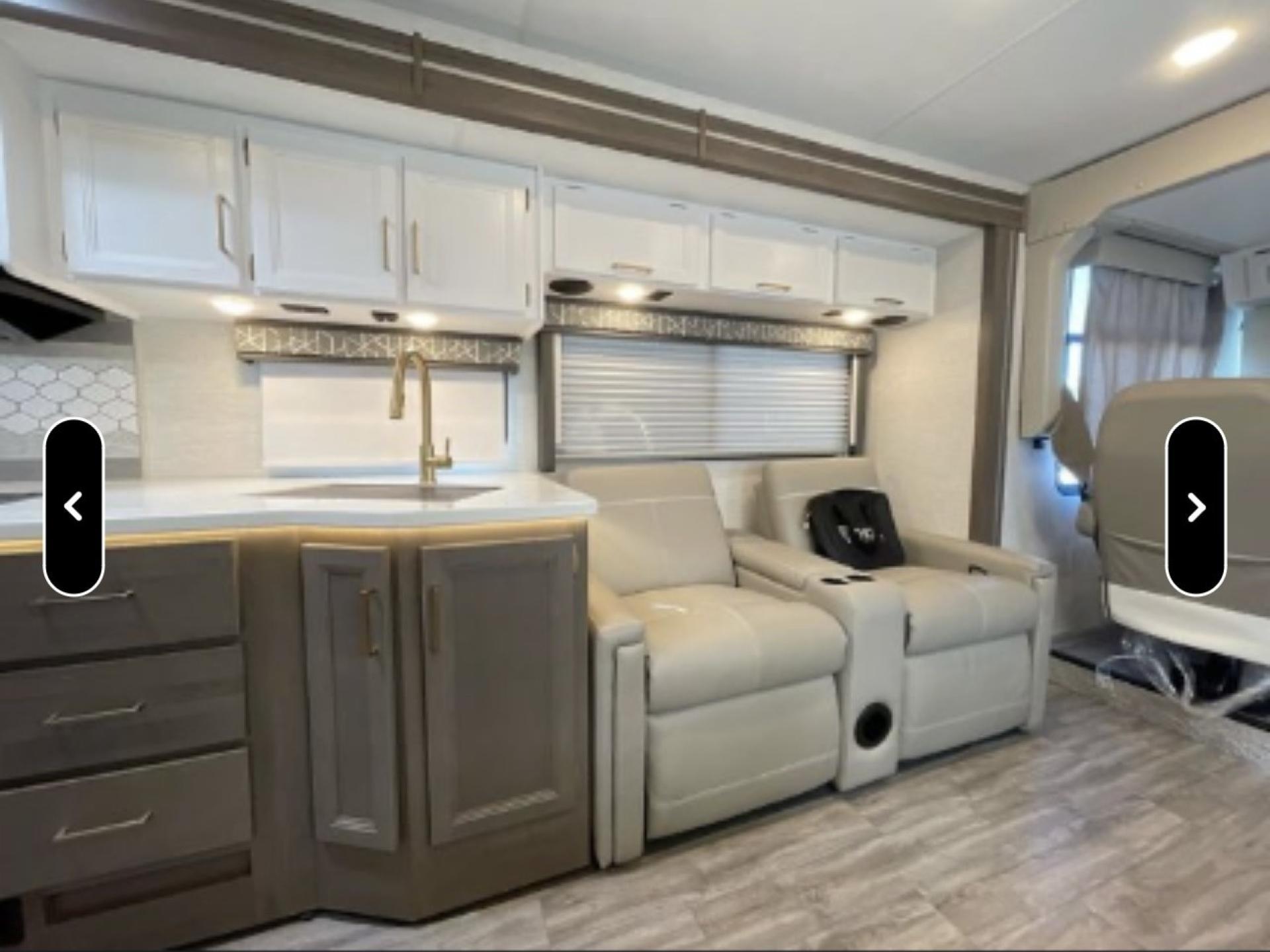 2024 THOR MOTOR COACH RESONATE 29D