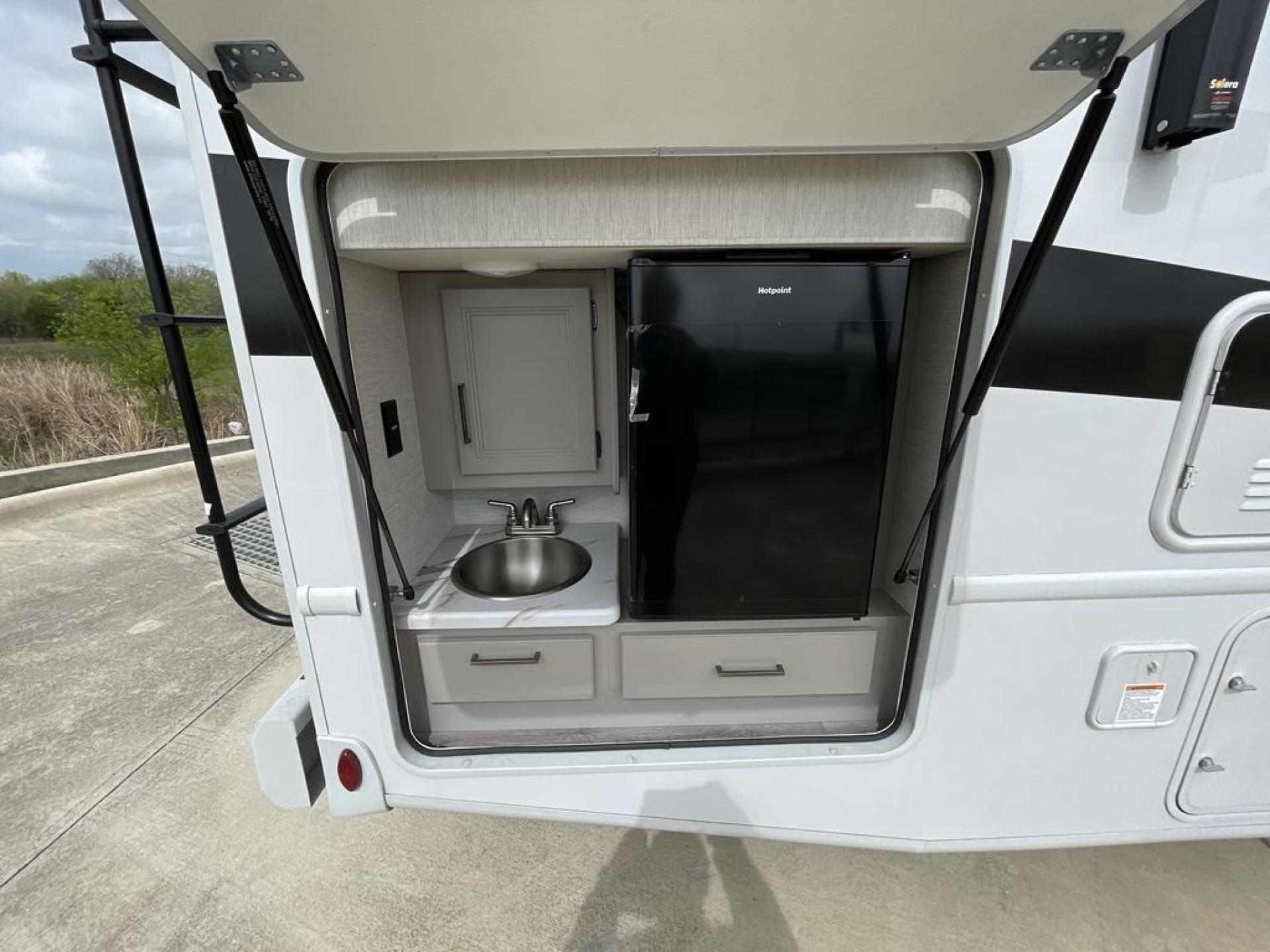 2024 THOR MOTOR COACH RESONATE 29D