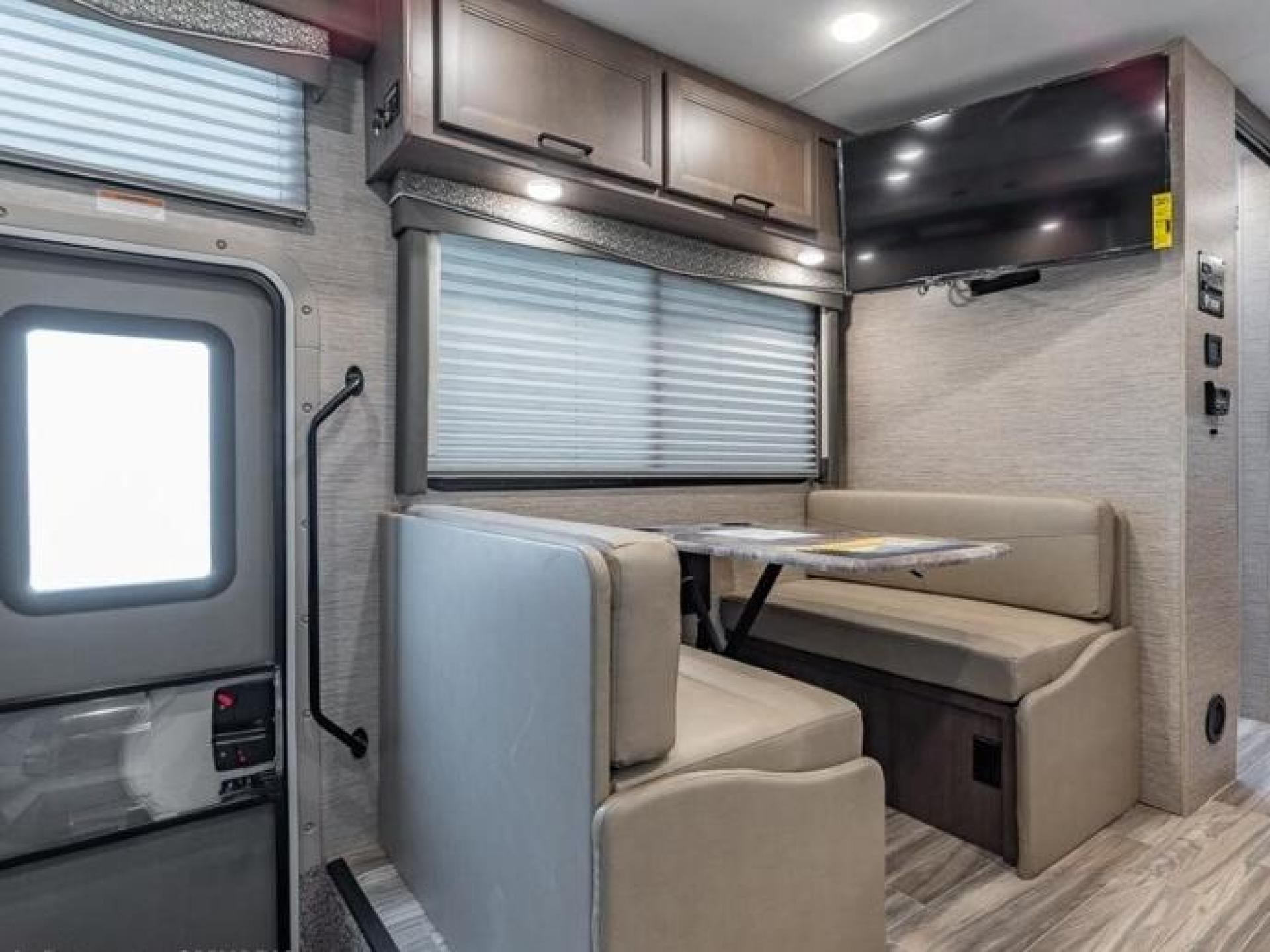 2024 THOR MOTOR COACH RESONATE 29D