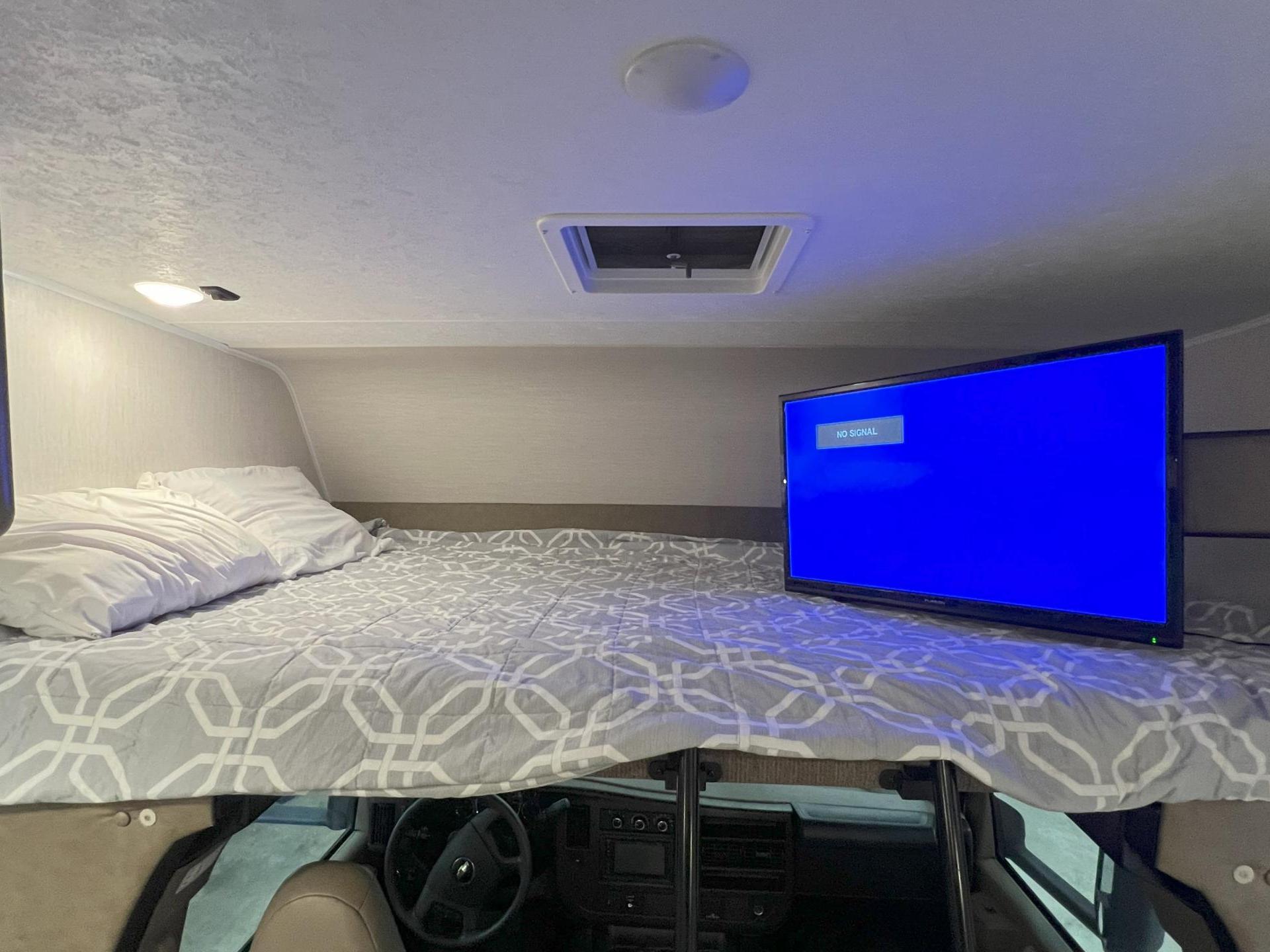 2020 COACHMEN FREELANDER 22XGC
