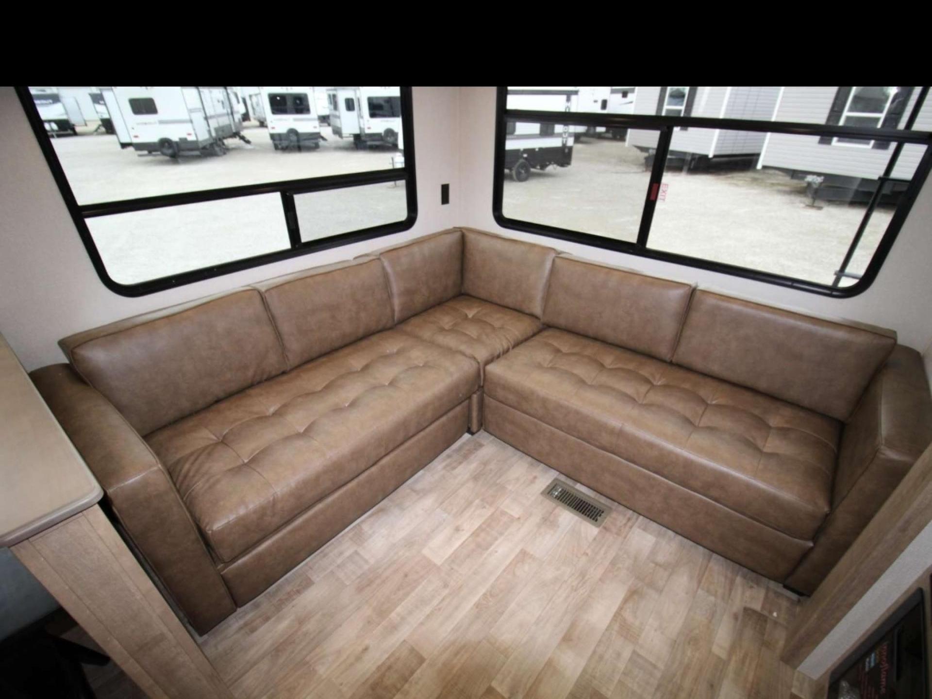 2022 KEYSTONE ARCADIA 3250RL