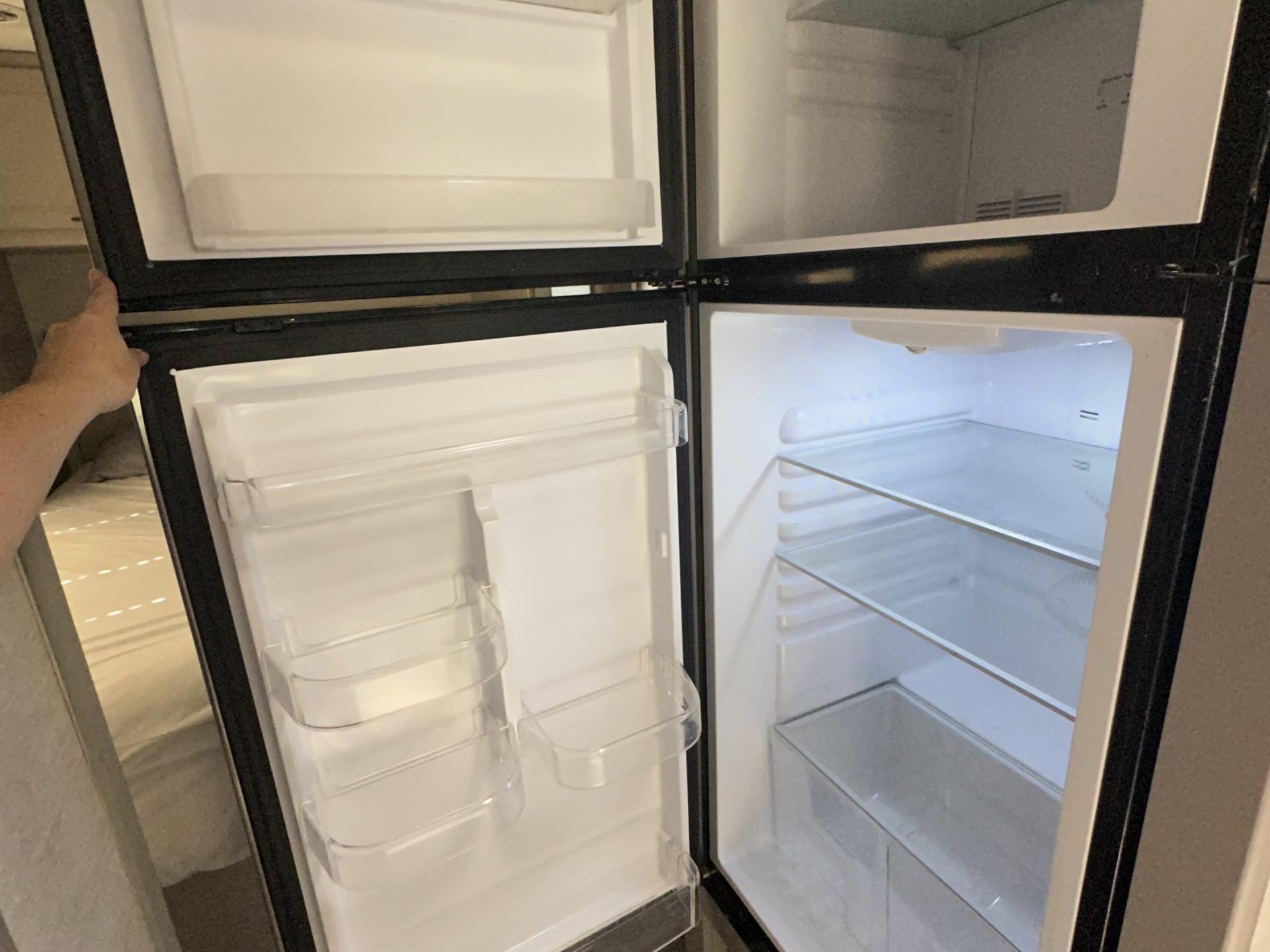 2024 THOR MOTOR COACH COLEMAN 28CM