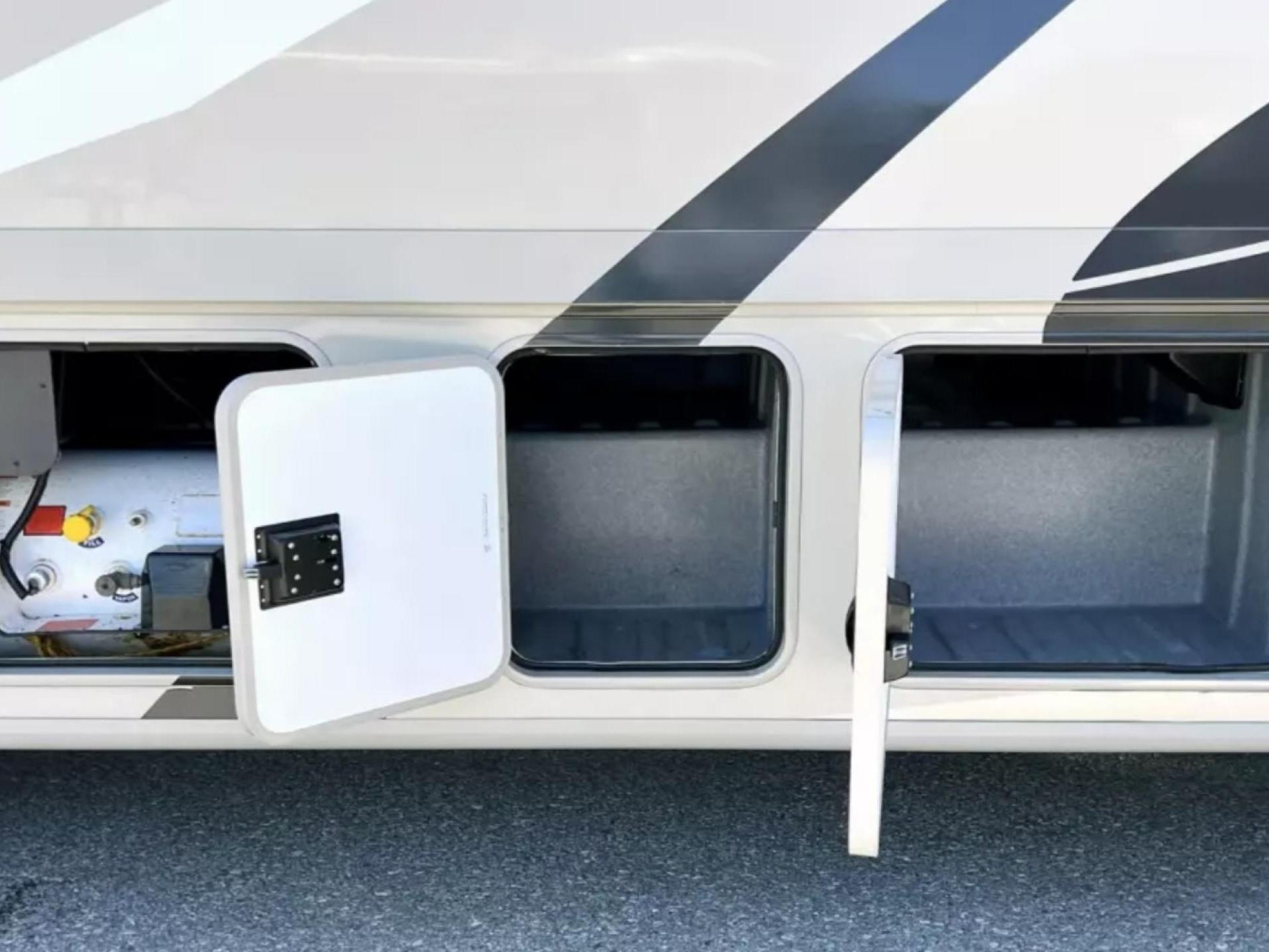 2021 FOREST RIVER GEORGETOWN 5 SERIES 36B