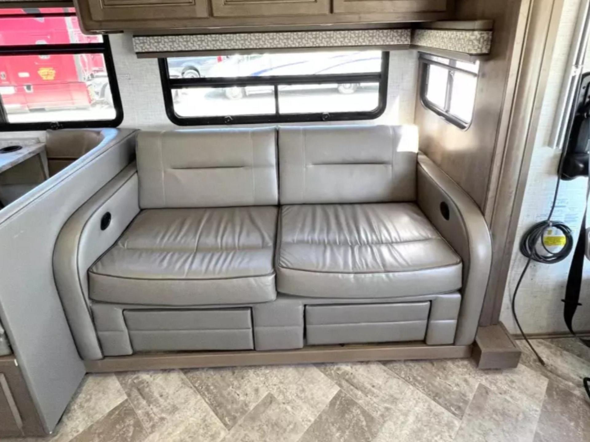 2021 FOREST RIVER GEORGETOWN 5 SERIES 36B