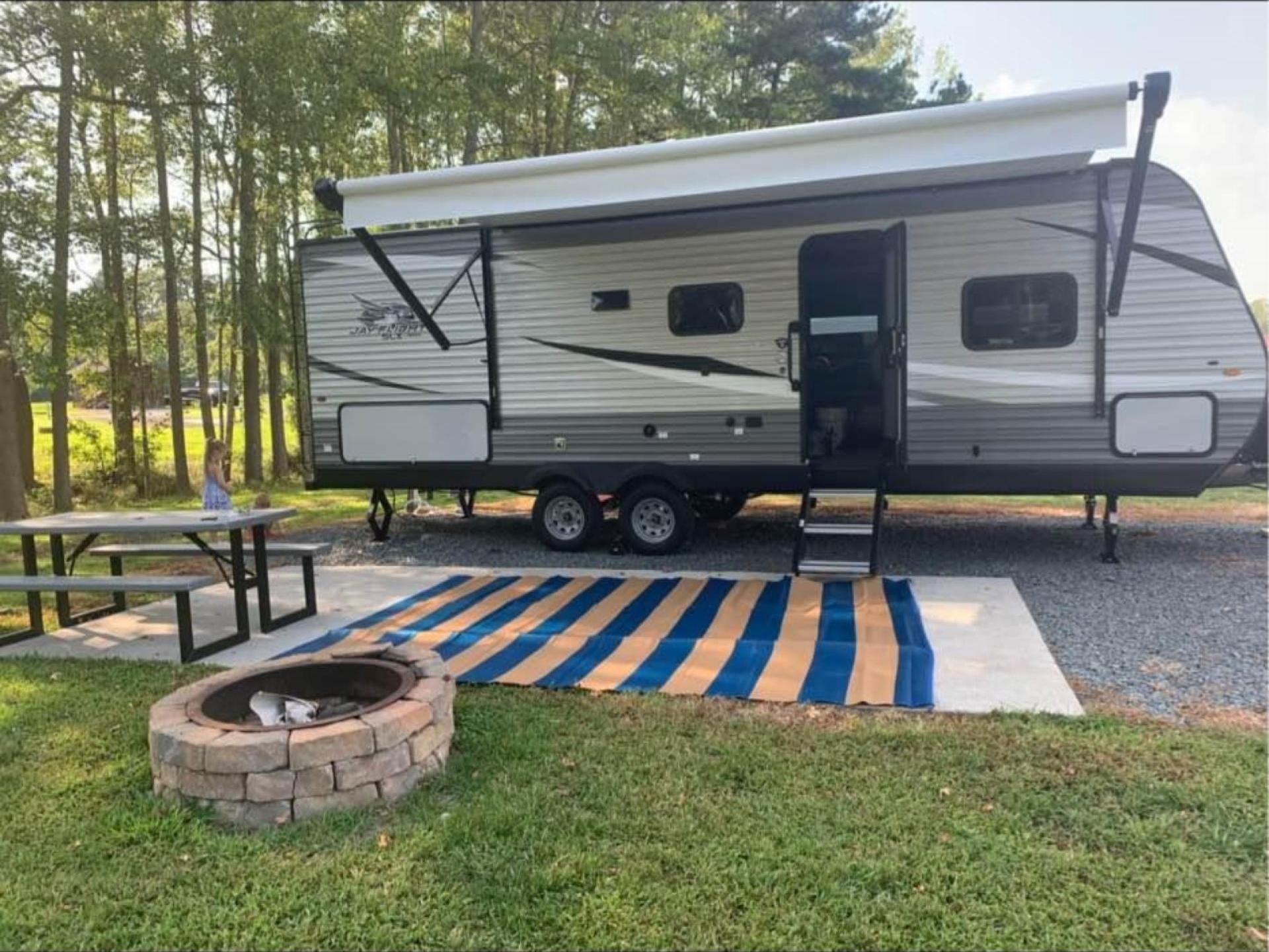 2021 JAYCO JAY FLIGHT SLX 242BHS