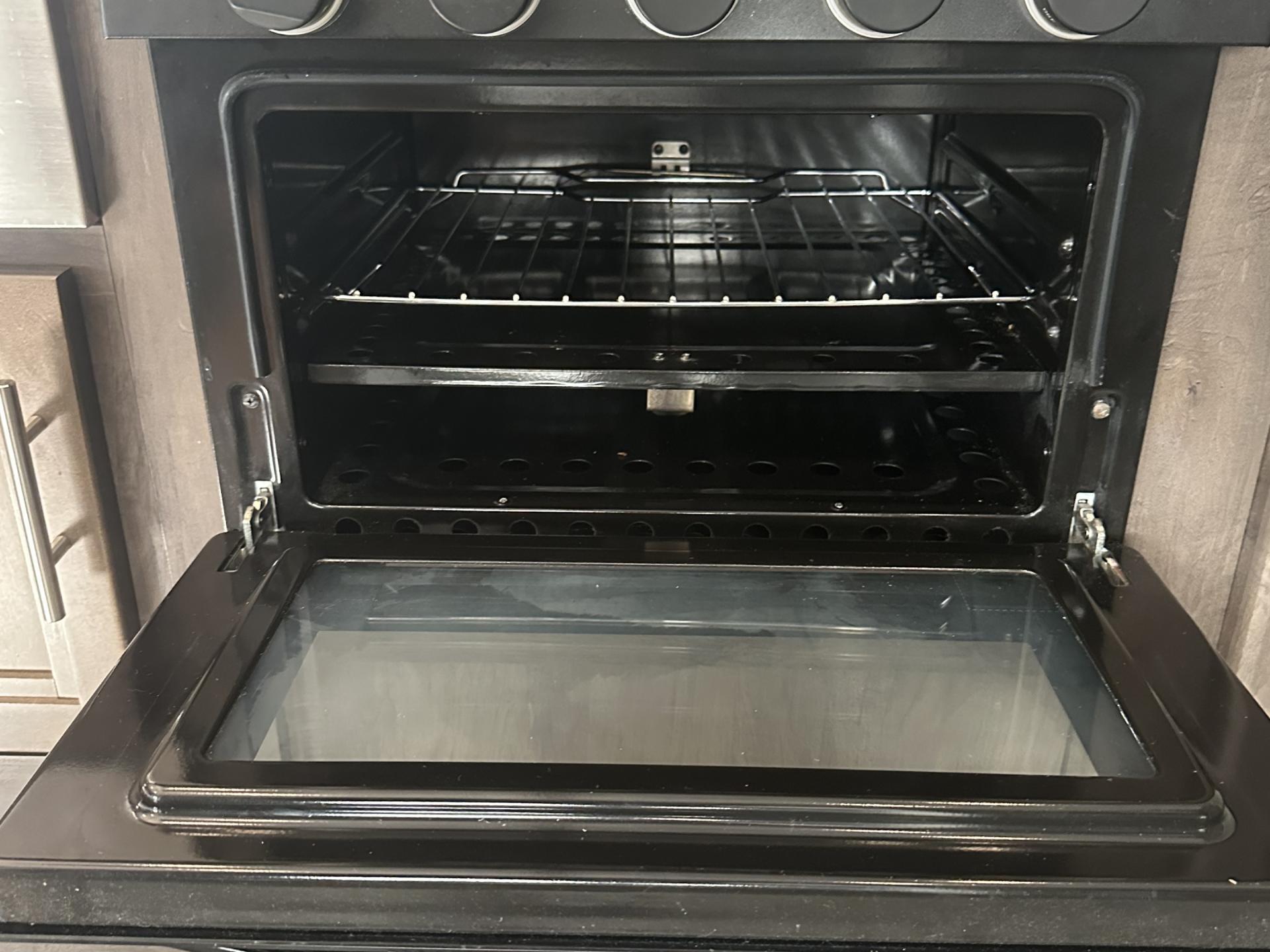 2020 COLEMAN COLEMAN LIGHT 1805RB