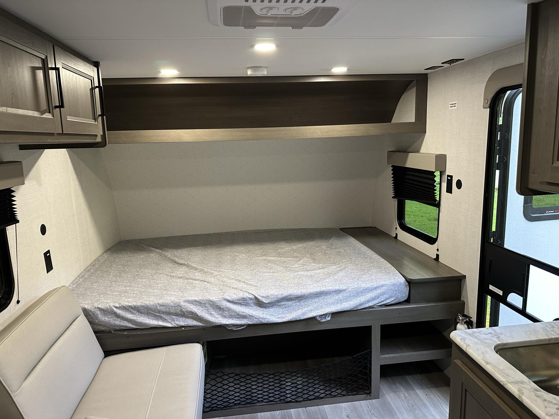 2024 GRAND DESIGN TRANSCEND 151BH