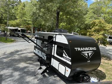 2024 GRAND DESIGN TRANSCEND 151BH