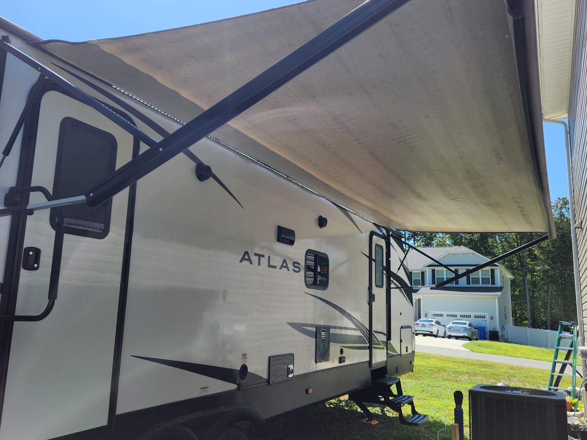 2022 DUTCHMEN ATLAS 3202BH