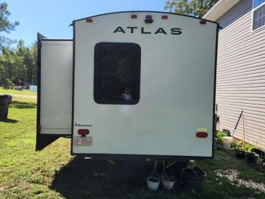 2022 DUTCHMEN ATLAS 3202BH