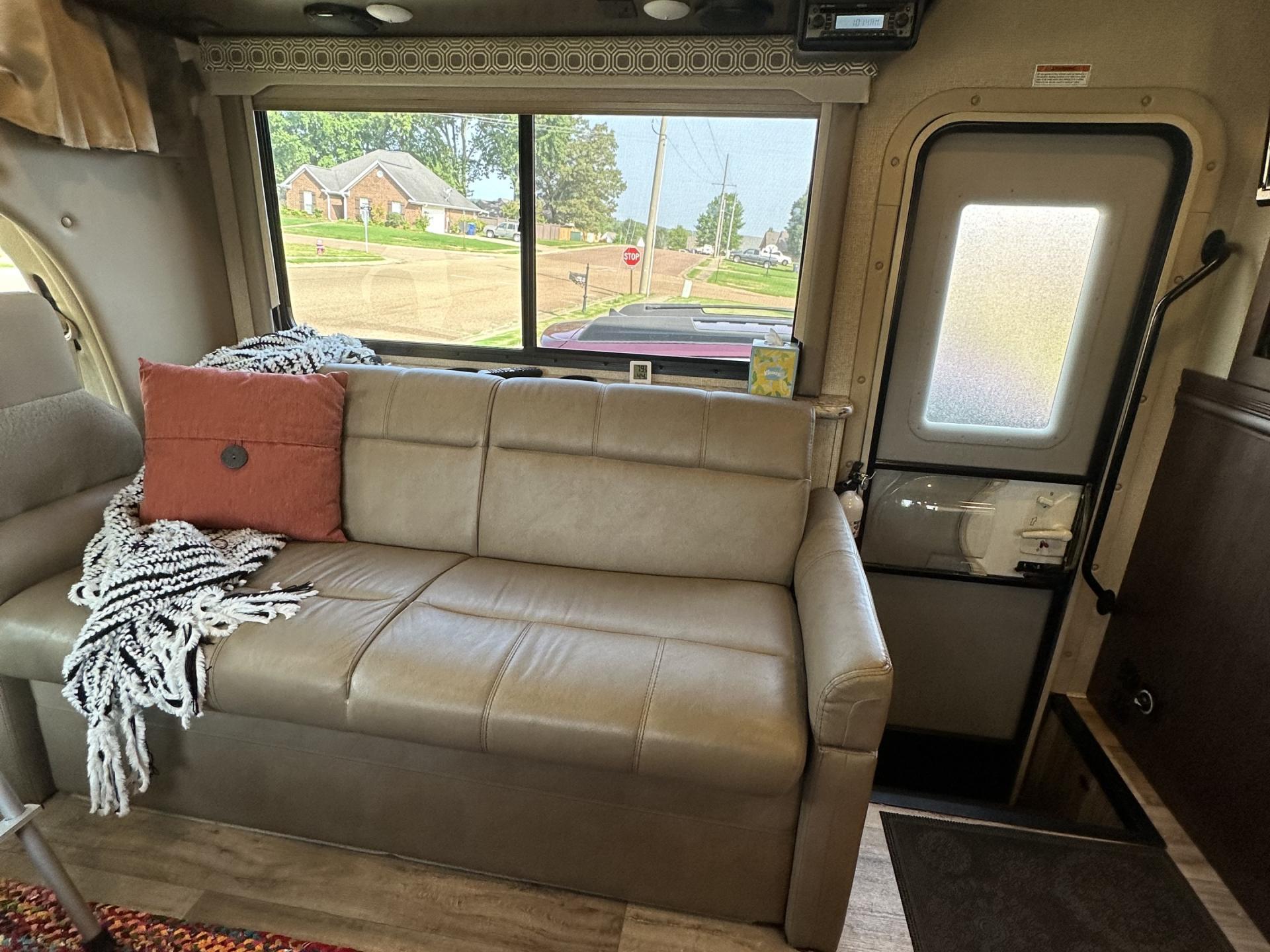 2020 THOR MOTOR COACH FOUR WINDS 28Z
