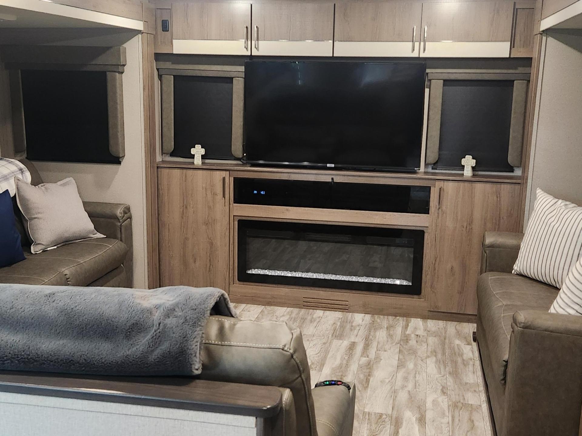 2022 GRAND DESIGN IMAGINE 3100RD