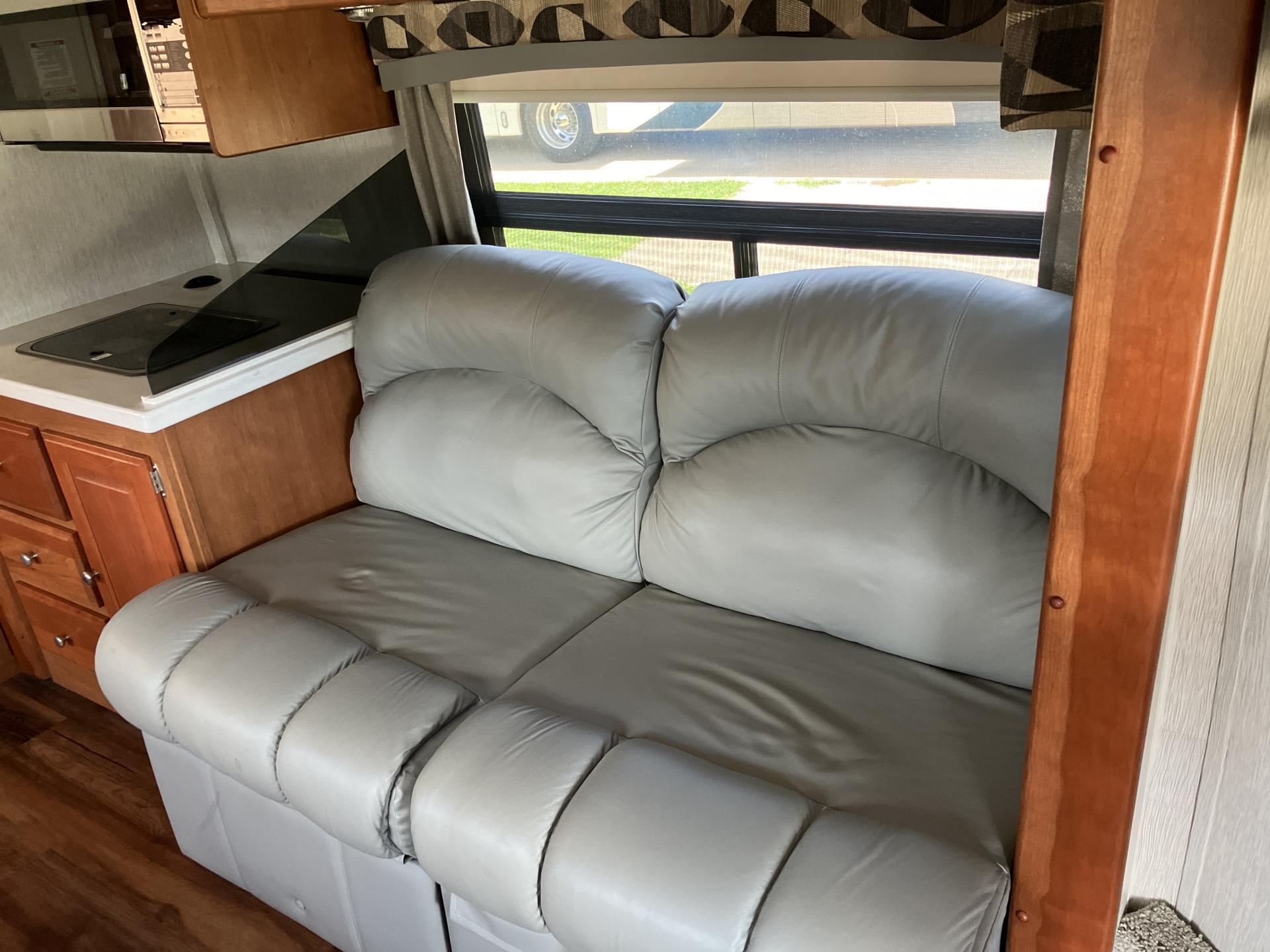 2020 PHOENIX CRUISER 2910D